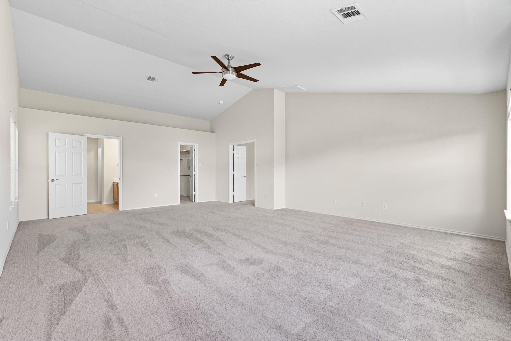 125 Pine Cv, Kyle, TX 78640