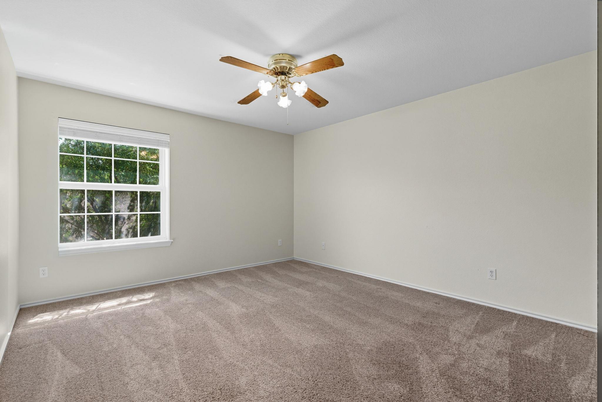 125 Pine Cv, Kyle, TX 78640