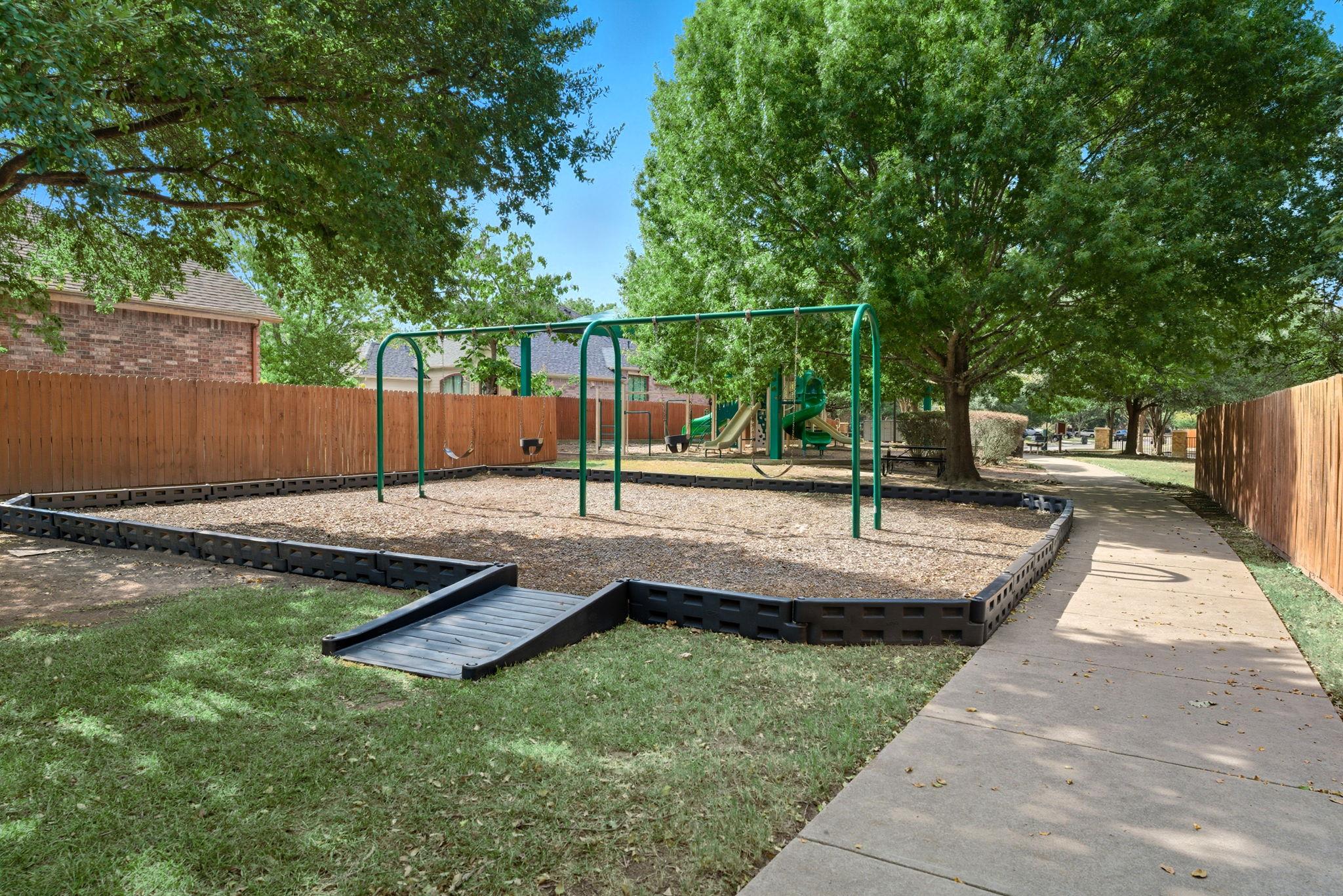 125 Pine Cv, Kyle, TX 78640