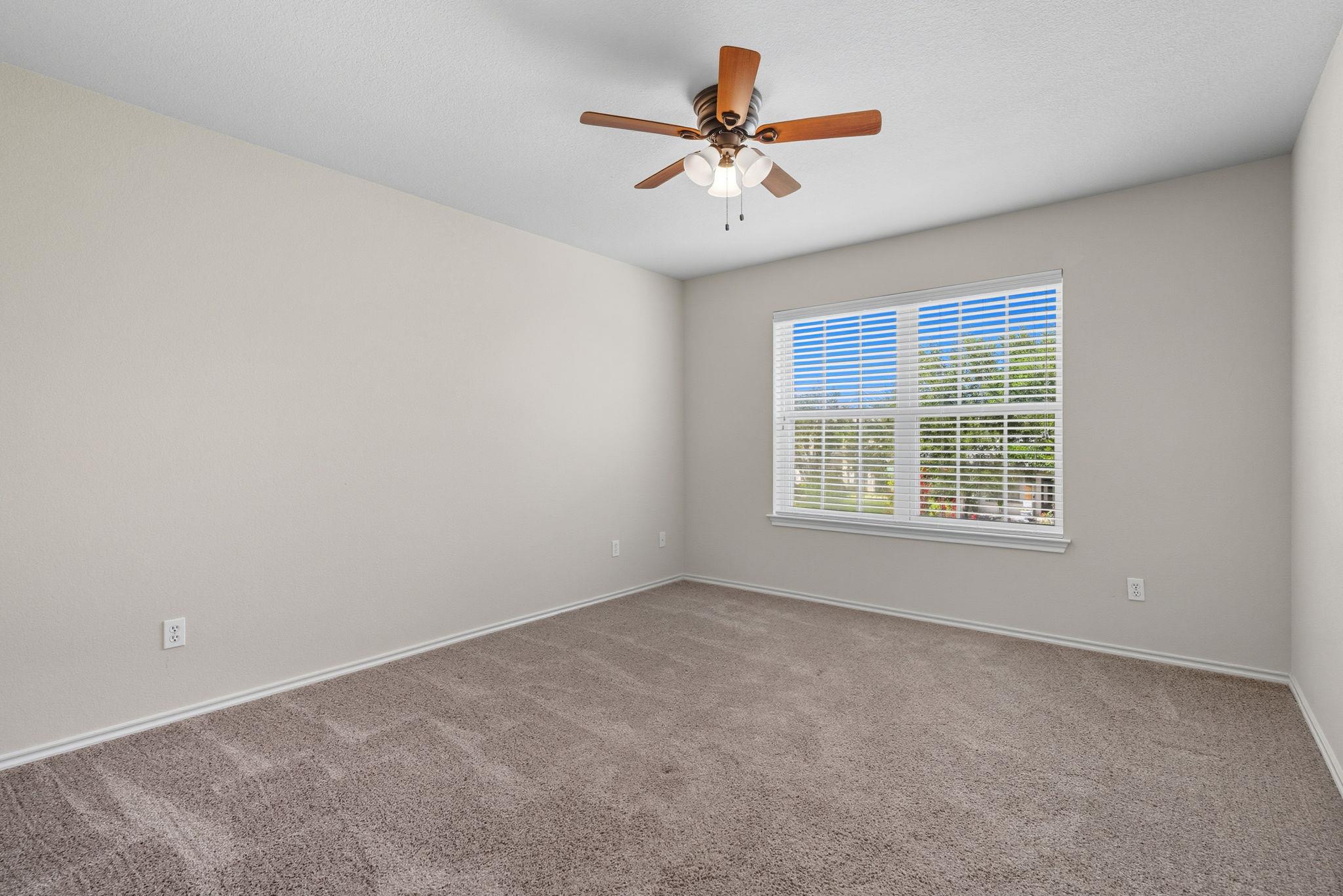 125 Pine Cv, Kyle, TX 78640