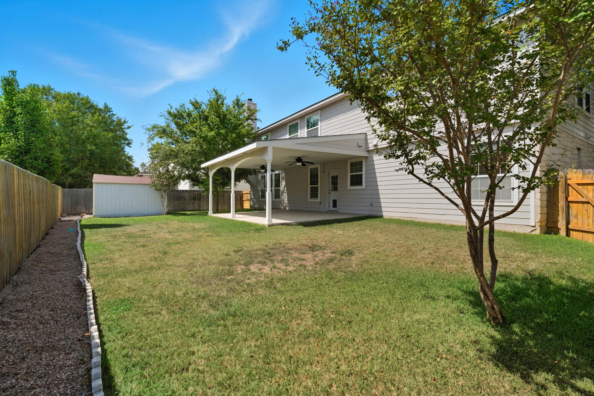 125 Pine Cv, Kyle, TX 78640