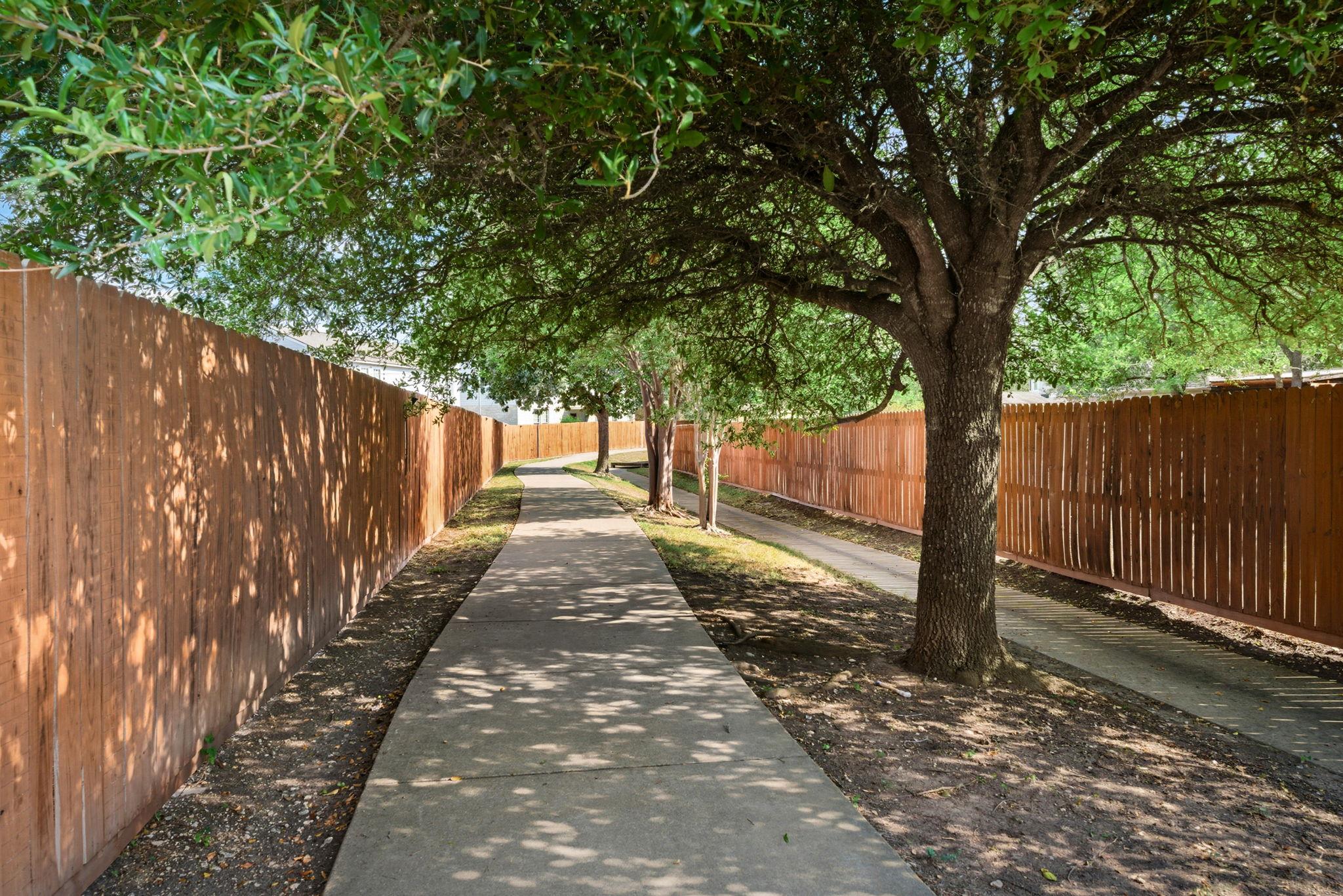 125 Pine Cv, Kyle, TX 78640