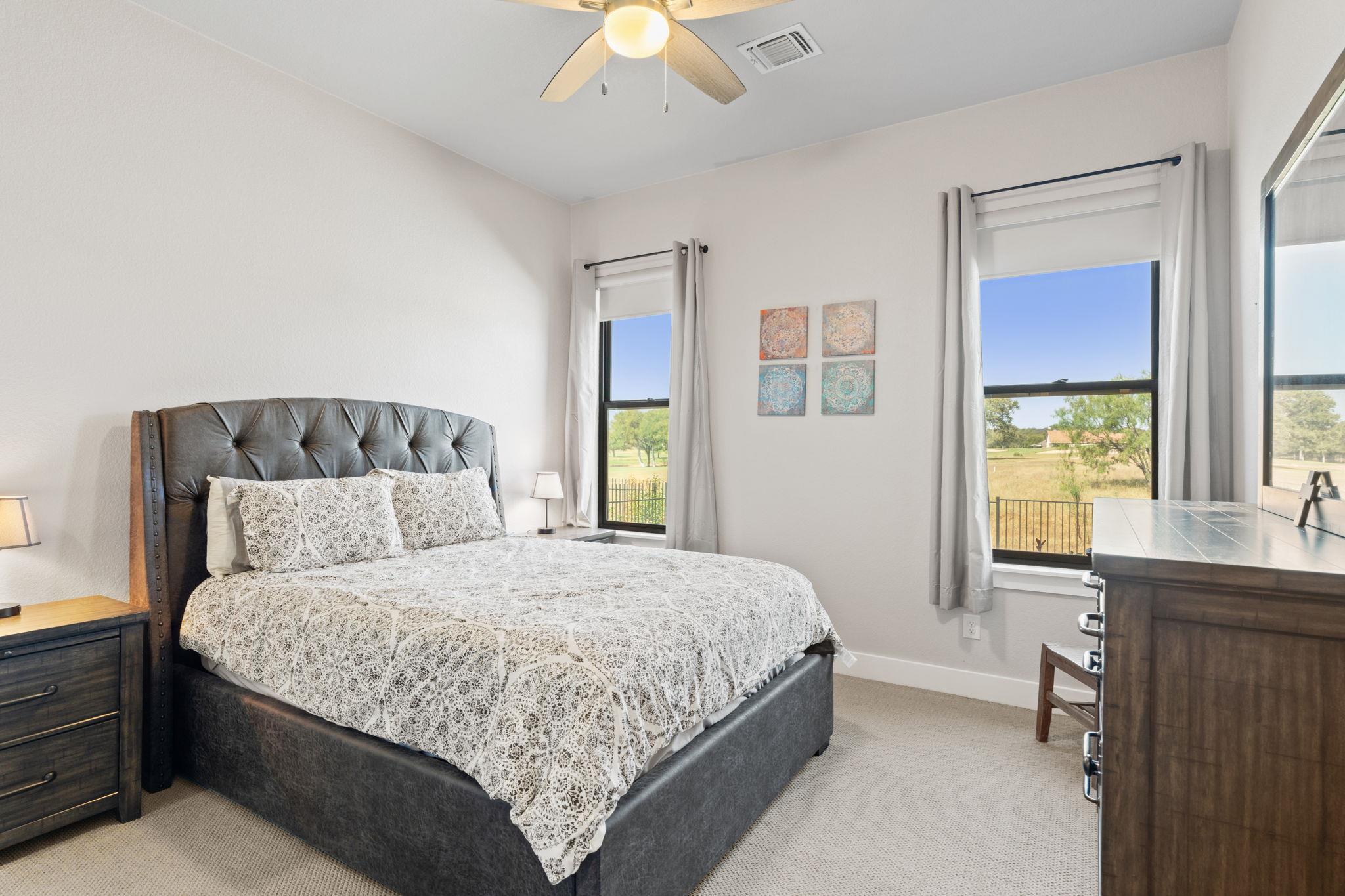 186 Oak Grove Pkwy, Kingsland, TX 78639