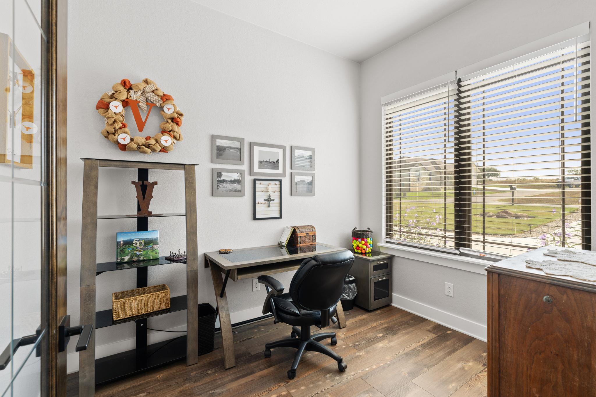 186 Oak Grove Pkwy, Kingsland, TX 78639