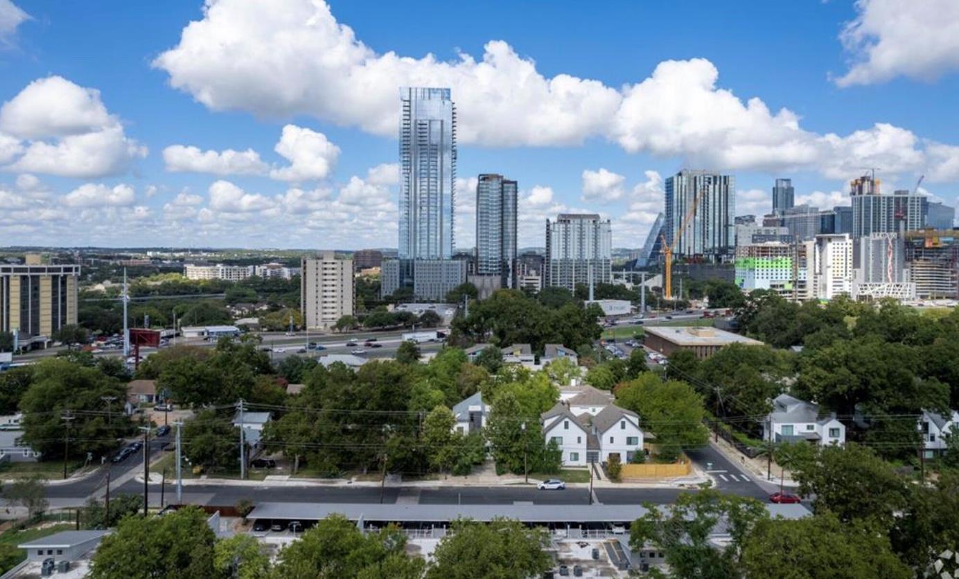 41 Waller St # 103, Austin, TX 78702