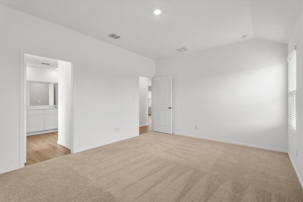 487 Alamito Ave, Kyle, TX 78640