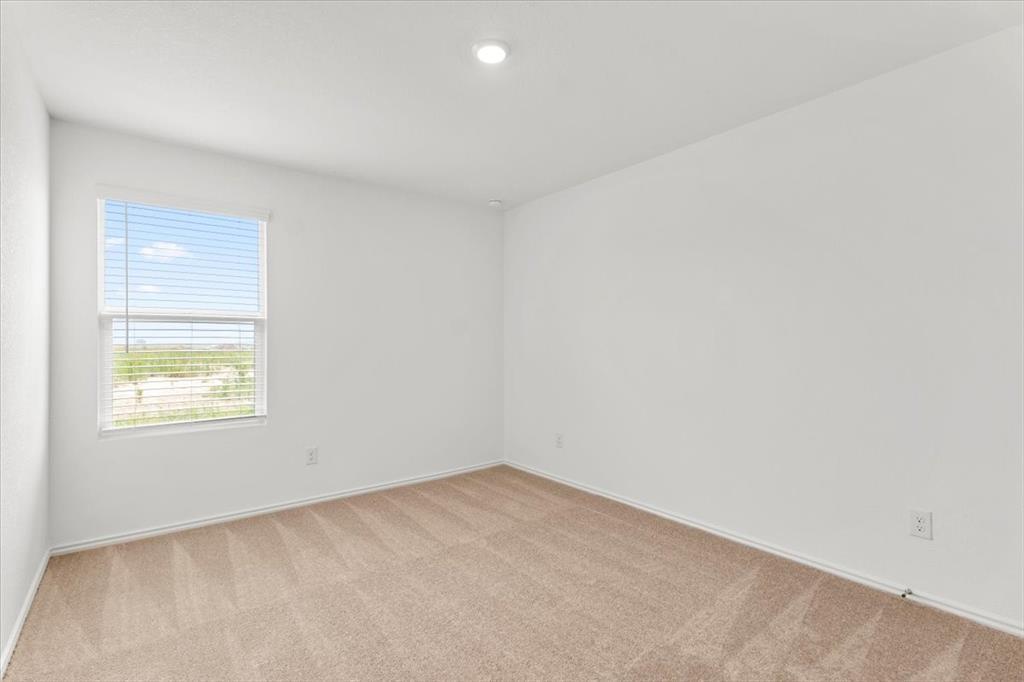 487 Alamito Ave, Kyle, TX 78640