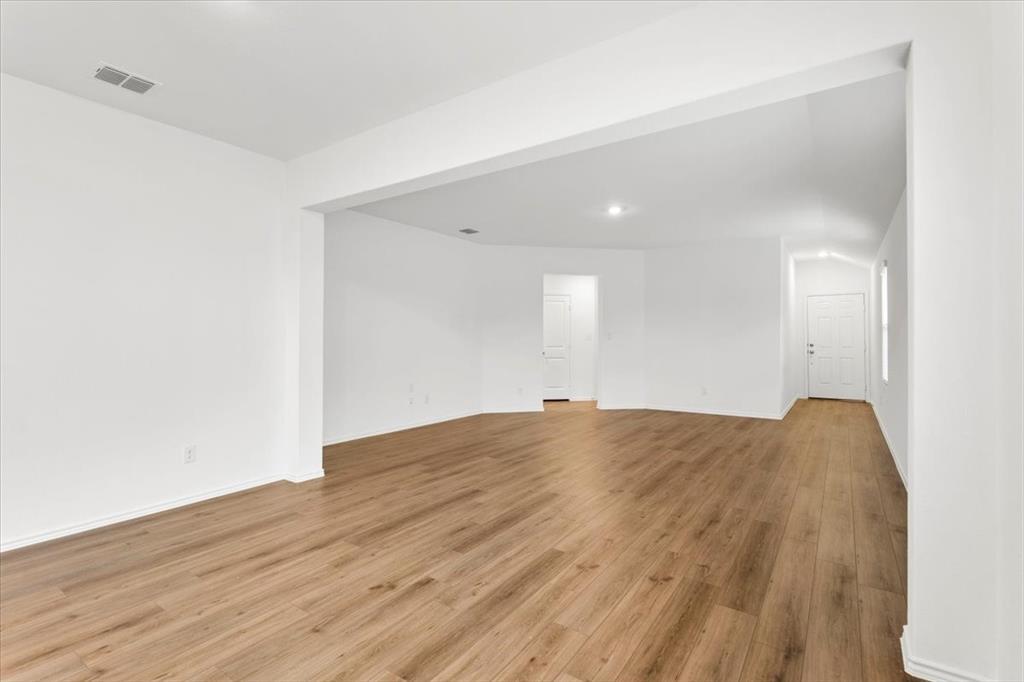 487 Alamito Ave, Kyle, TX 78640