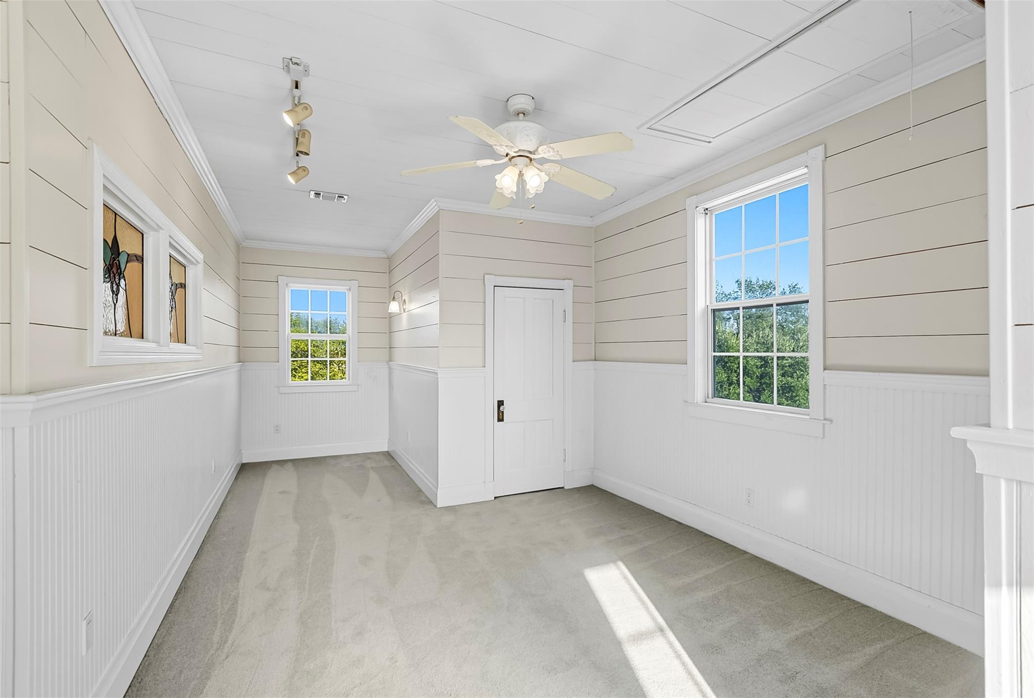 1610 County Road 463, Elgin, TX 78621