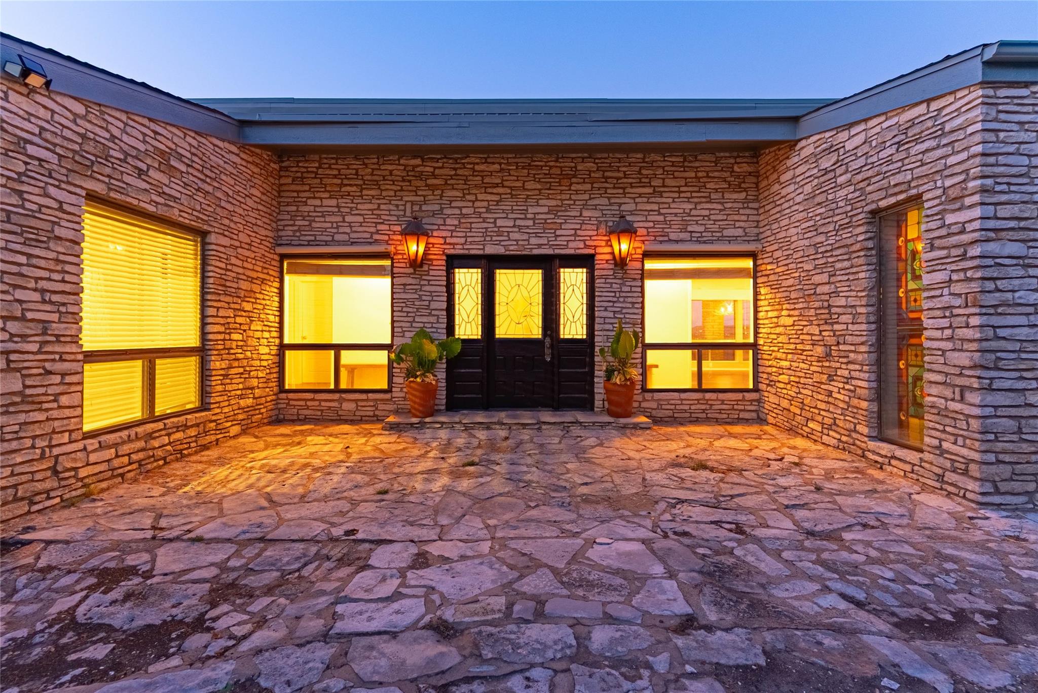 18106 Travis Cir, Lago Vista, TX 78645