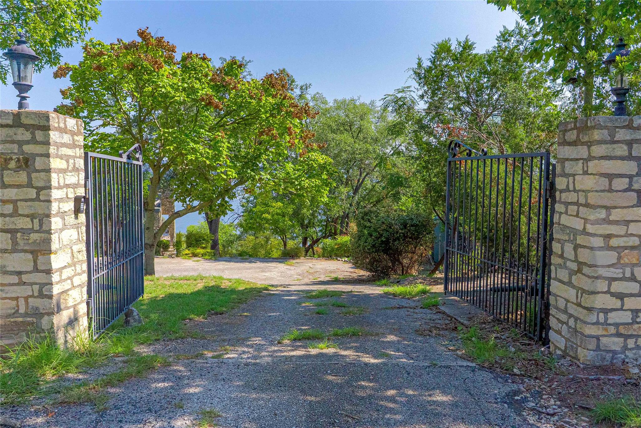 18106 Travis Cir, Lago Vista, TX 78645