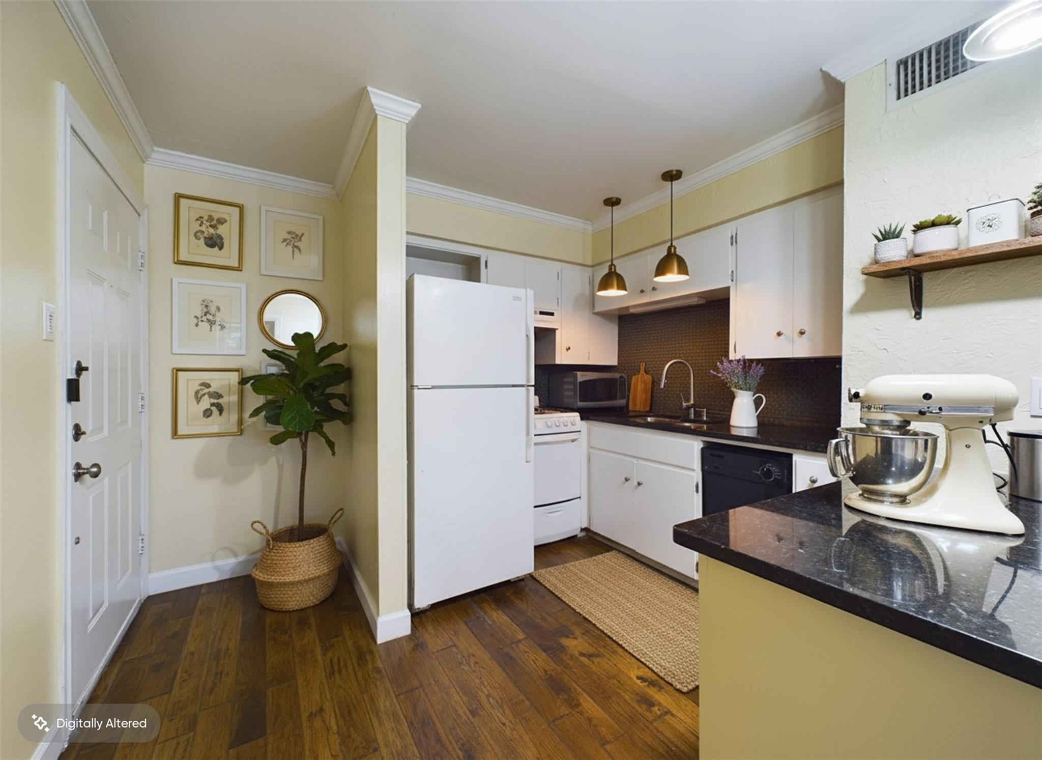 803 W 28th St # 206, Austin, TX 78705