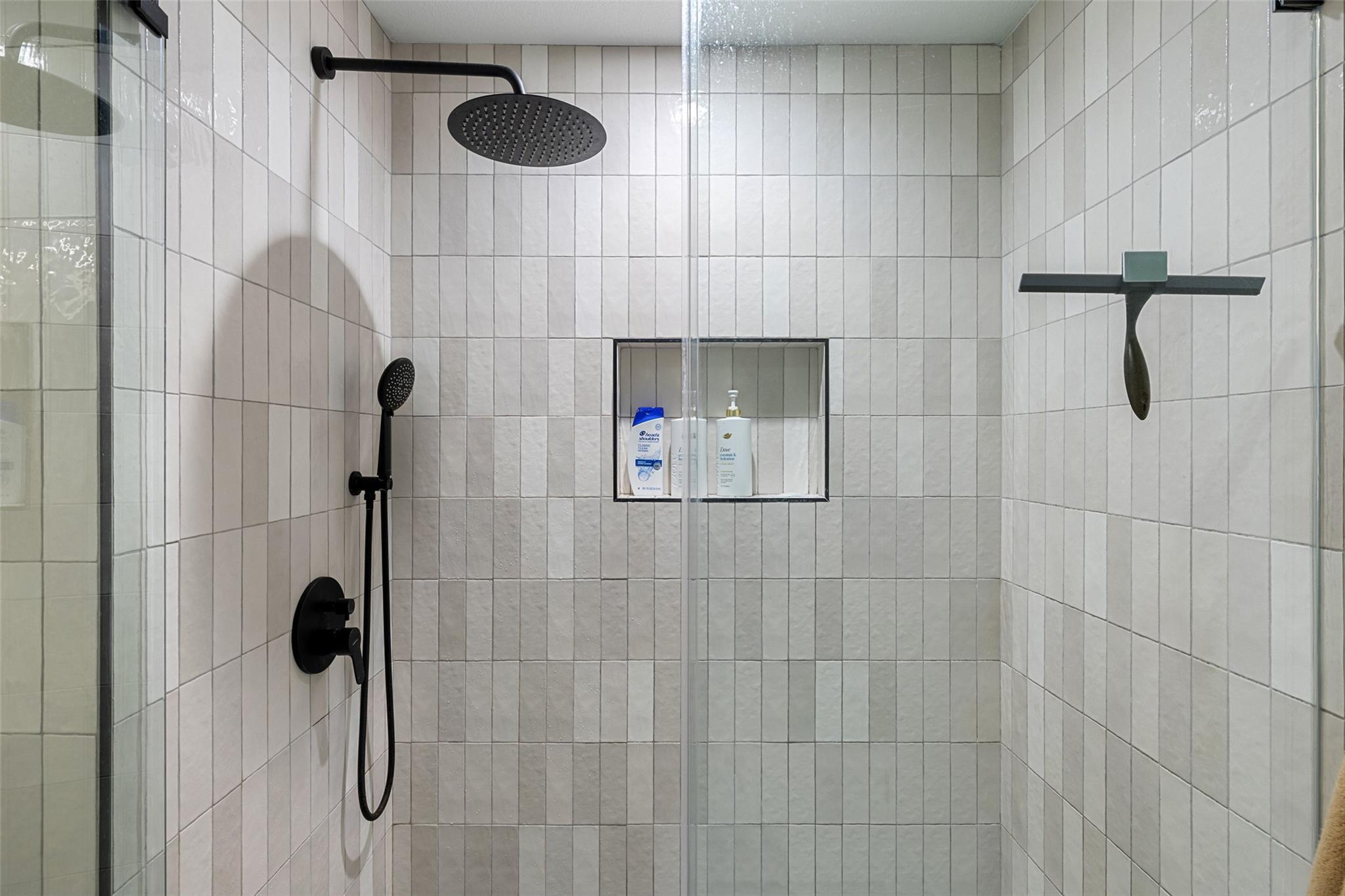 2001 Parker Ln # 101, Austin, TX 78741