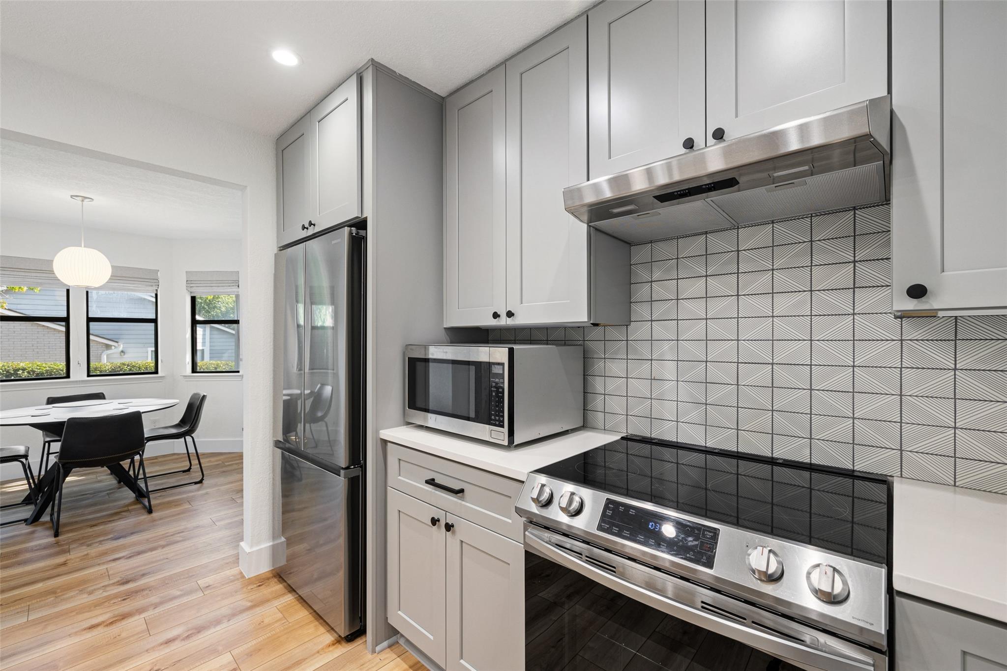 2001 Parker Ln # 101, Austin, TX 78741