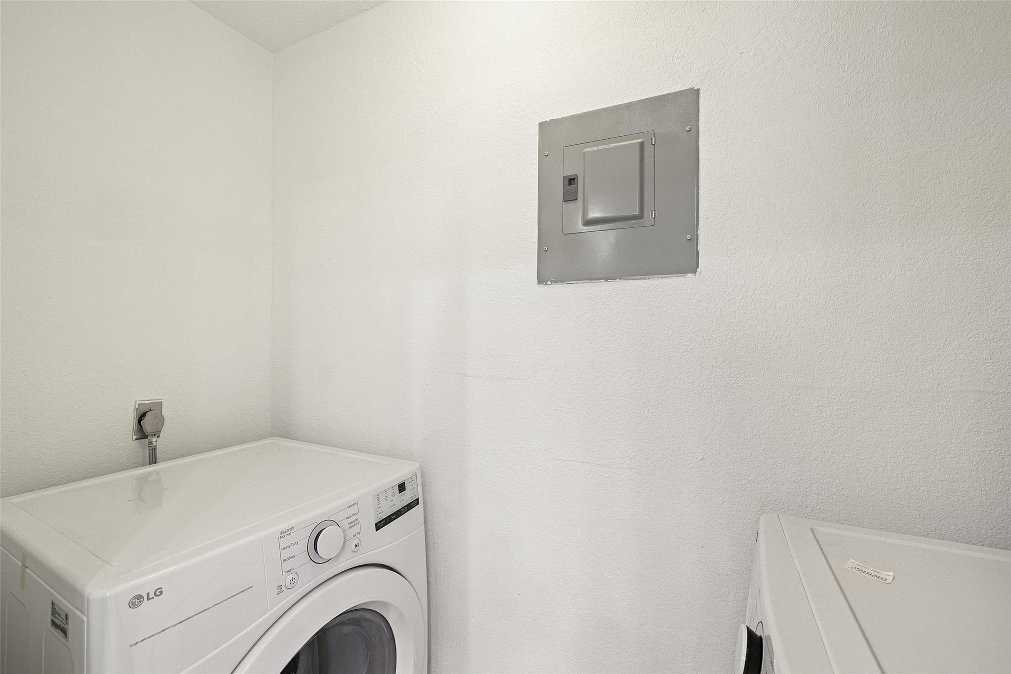 2001 Parker Ln # 101, Austin, TX 78741