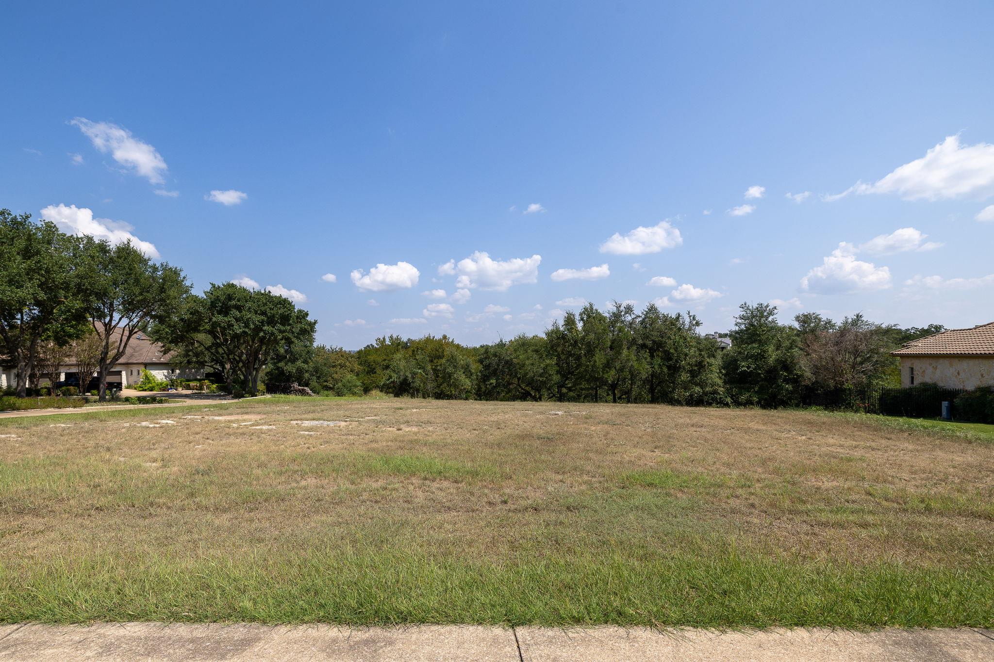 128 Hidden Springs Ct, Spicewood, TX 78669
