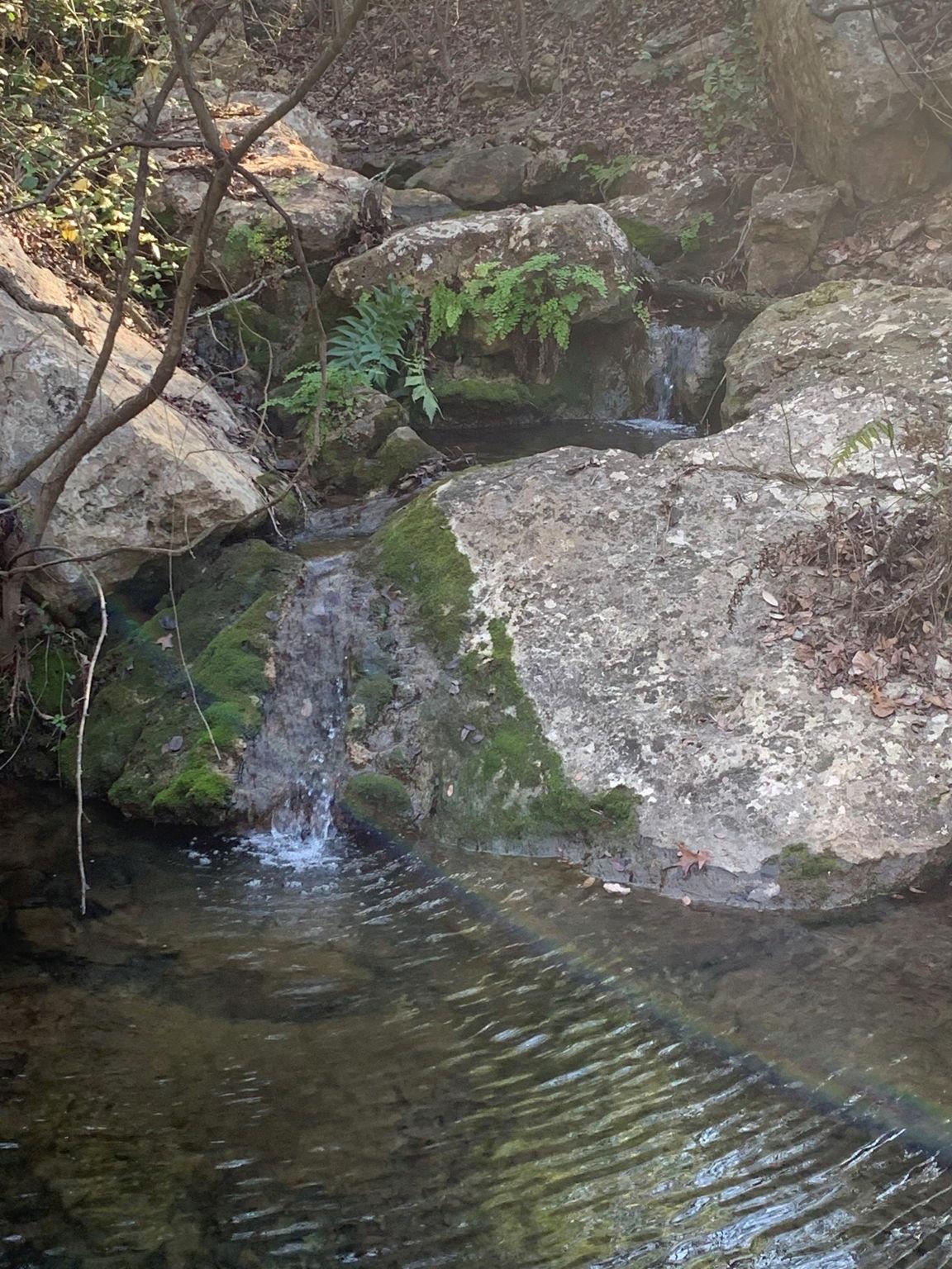 128 Hidden Springs Ct, Spicewood, TX 78669