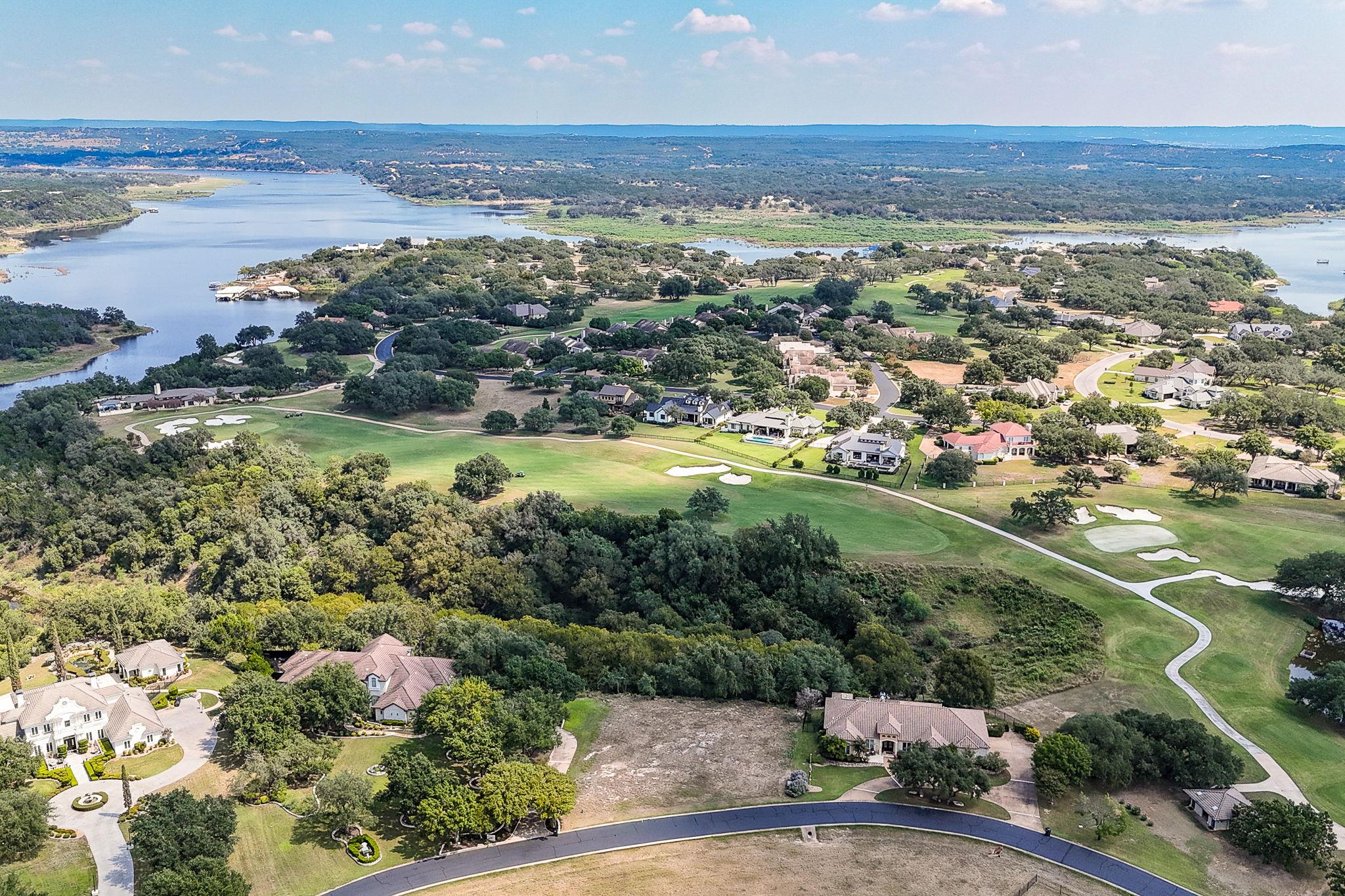 128 Hidden Springs Ct, Spicewood, TX 78669