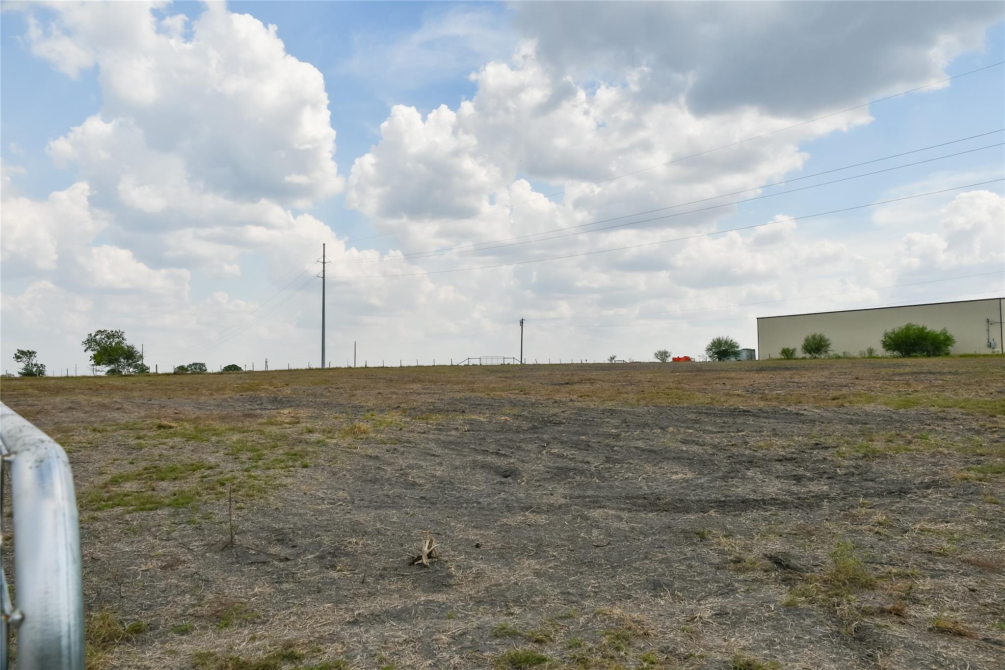 1109 E Old Hallettsville Rd, Flatonia, TX 78941