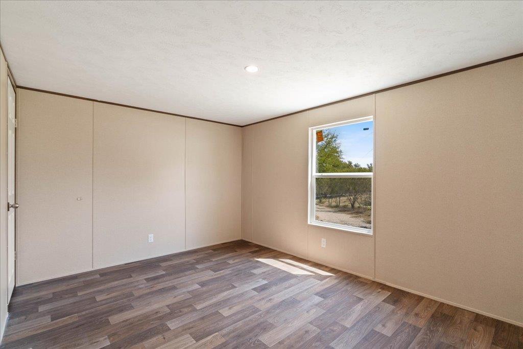 12104 Avis Rd, Mustang Ridge, TX 78616