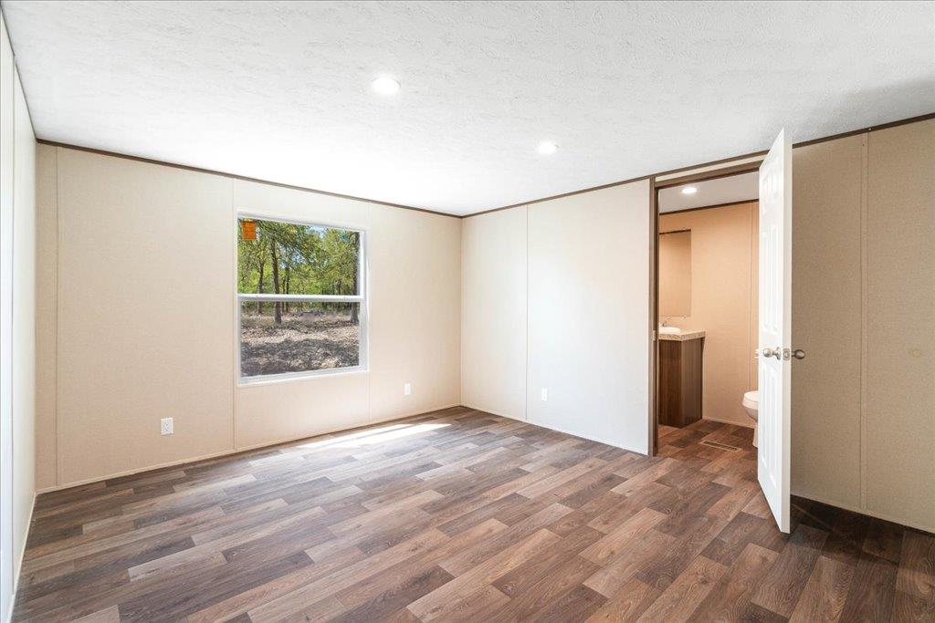 12104 Avis Rd, Mustang Ridge, TX 78616