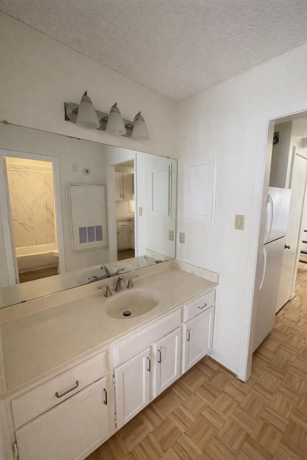 2815 Rio Grande St # 205, Austin, TX 78705