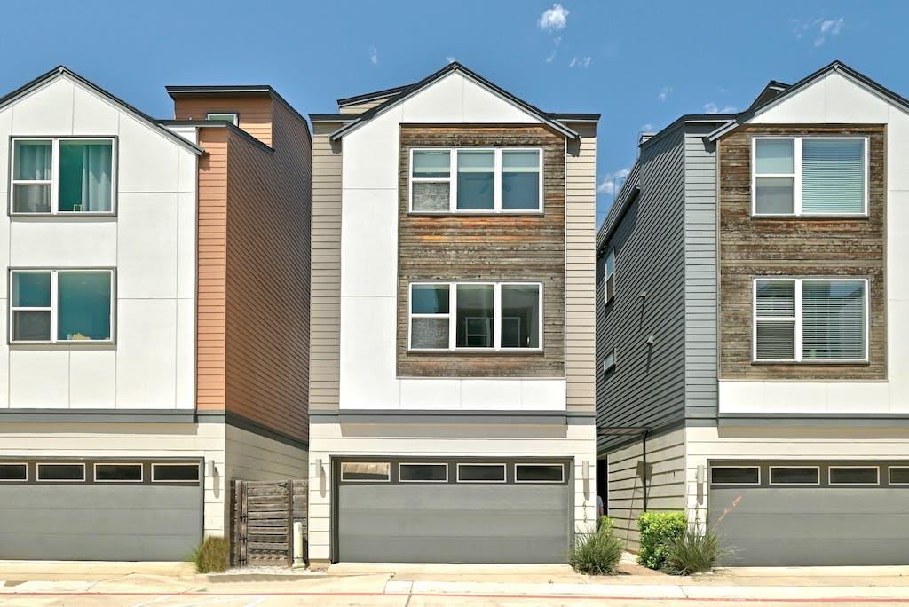 1412 Waterloo Shore Ln, Austin, TX 78741