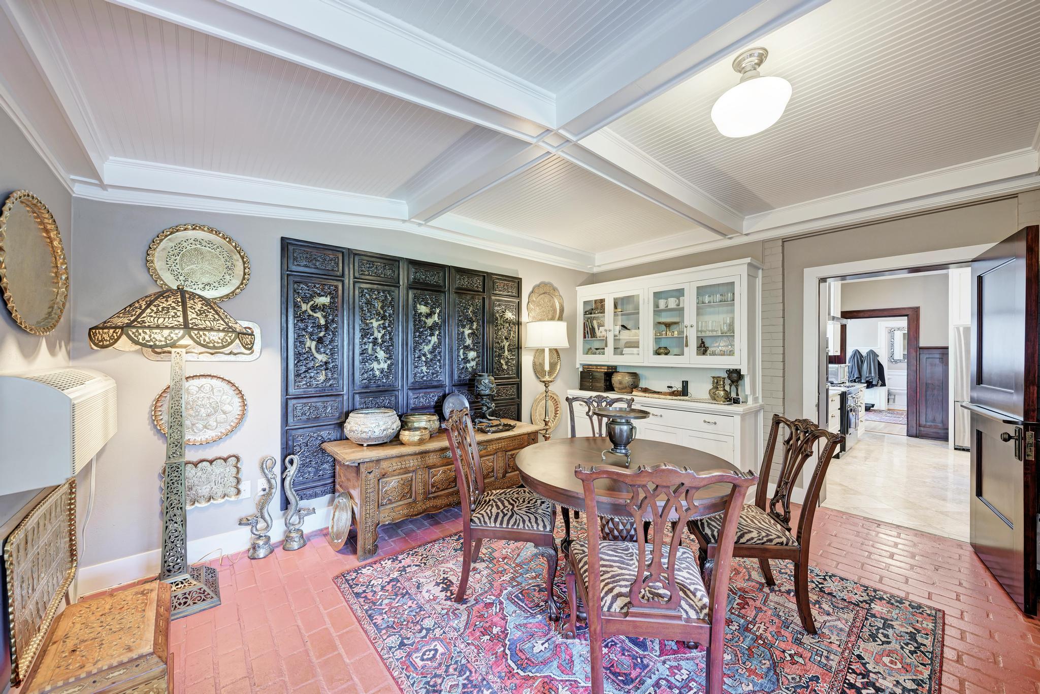 401 W 4th St, Lampasas, TX 76550