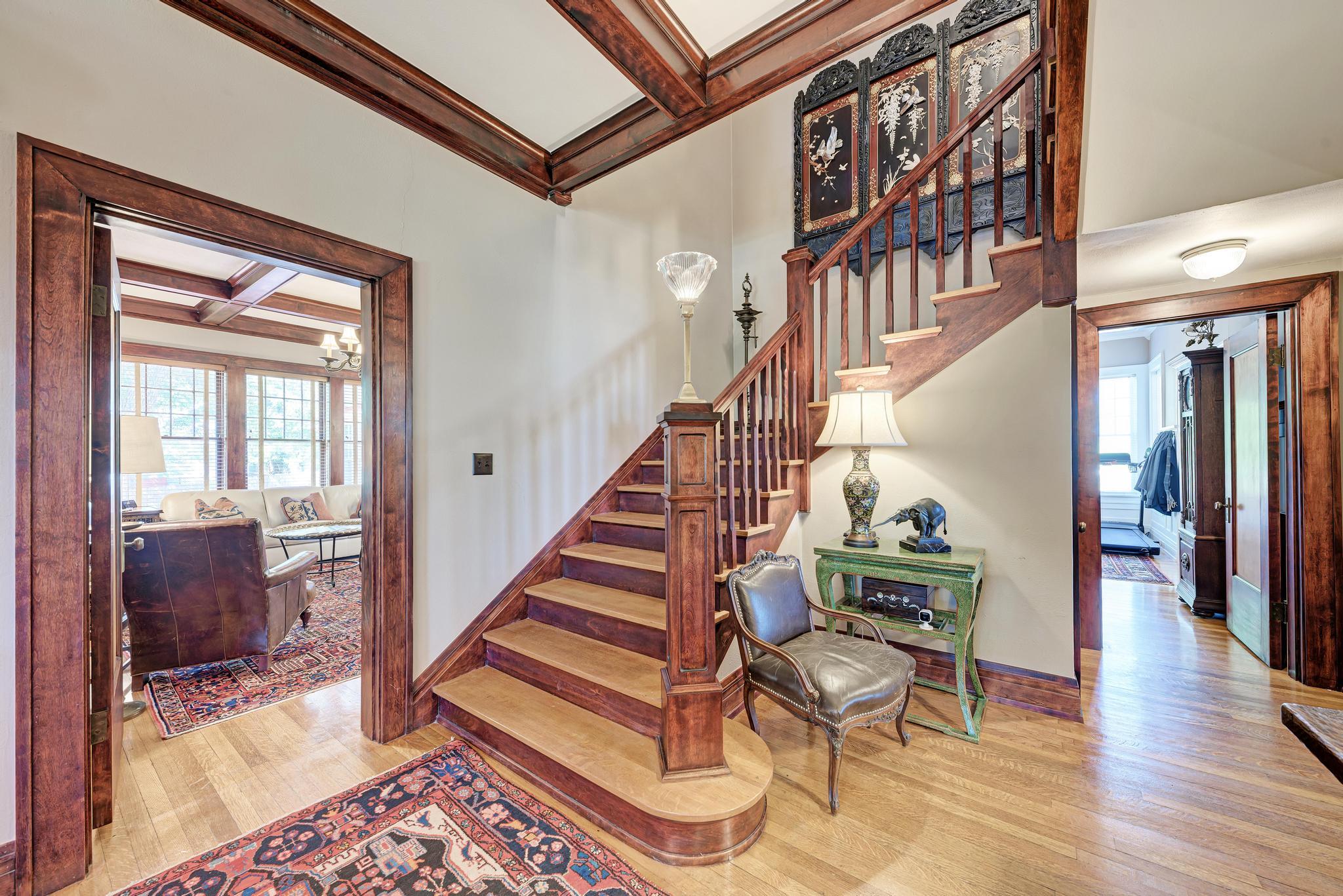 401 W 4th St, Lampasas, TX 76550