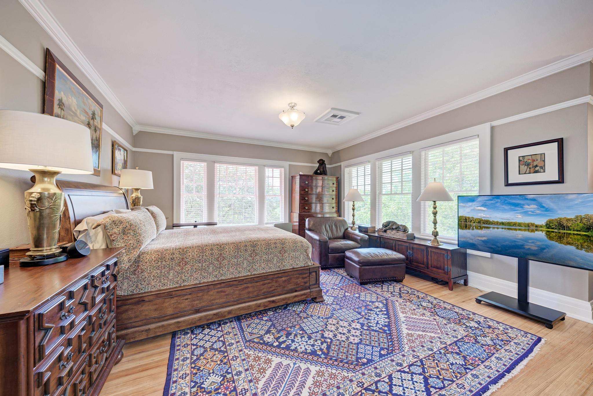 401 W 4th St, Lampasas, TX 76550