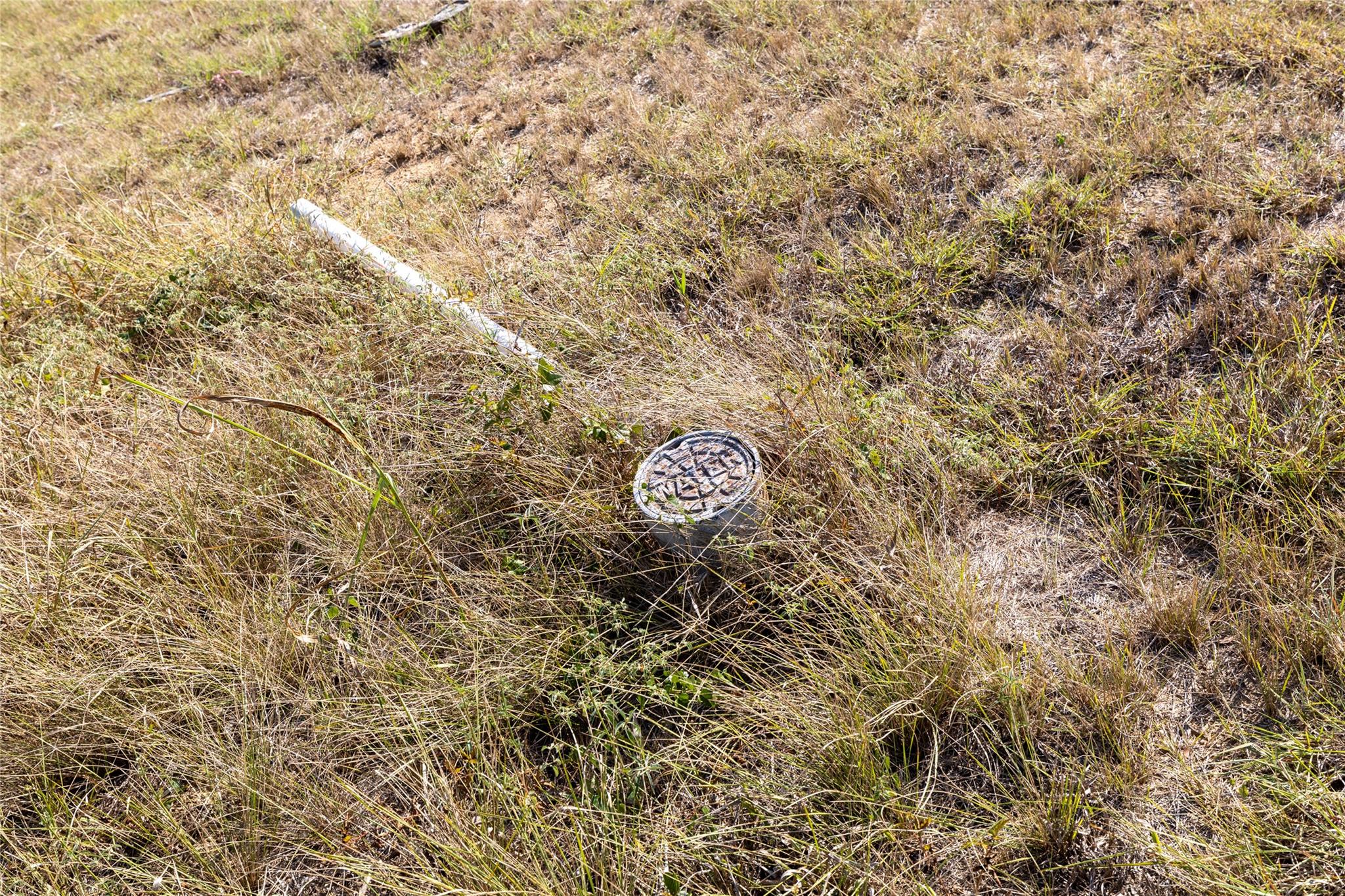 1329 Old Colony Line Rd, Dale, TX 78616