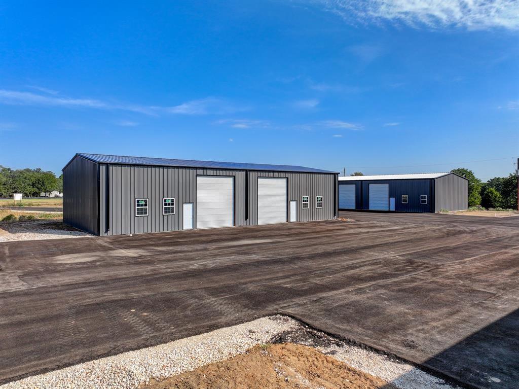 12500 S US Hwy 183 # F, Luling, TX 78648