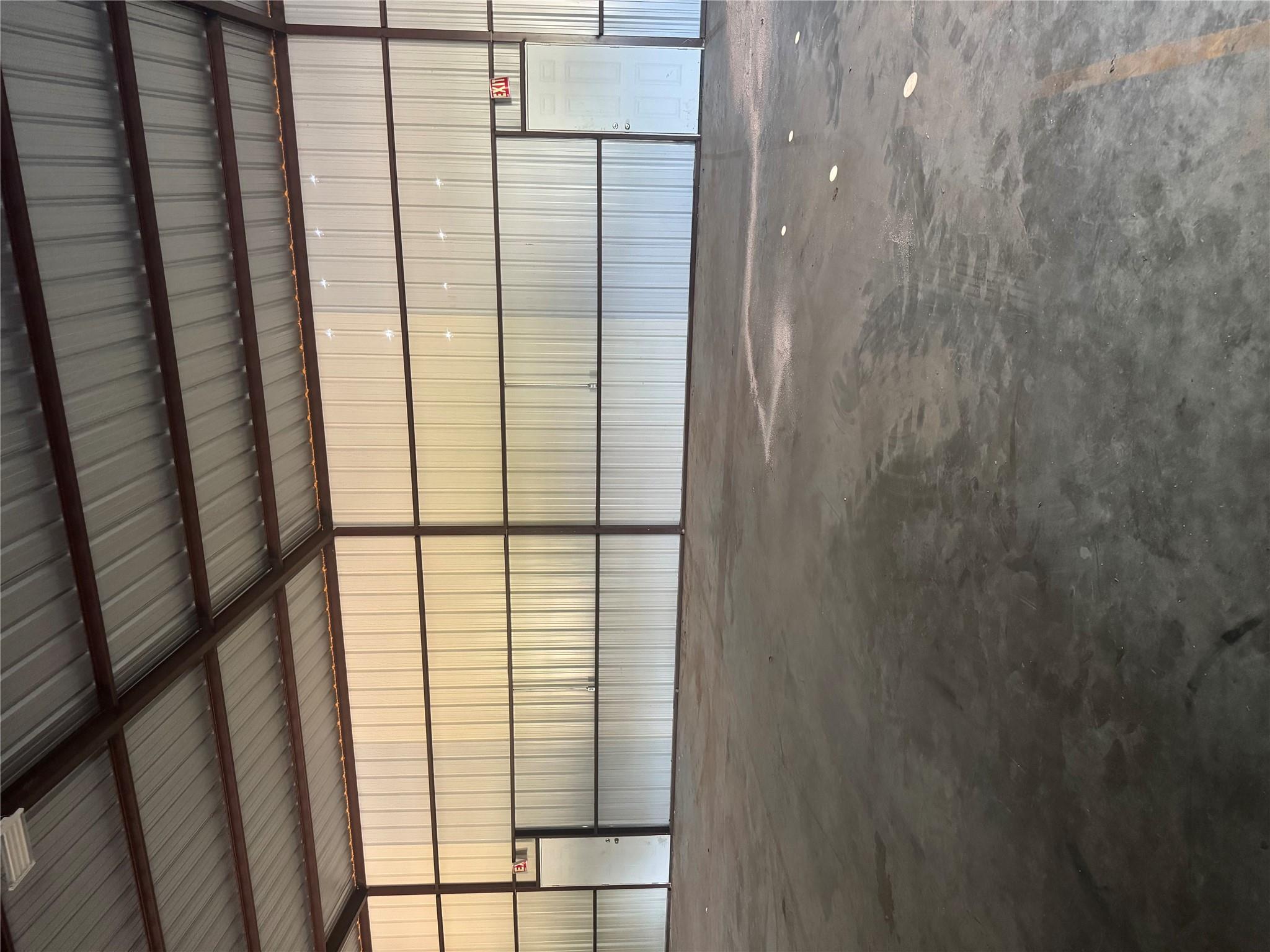 12500 S US Hwy 183 # F, Luling, TX 78648