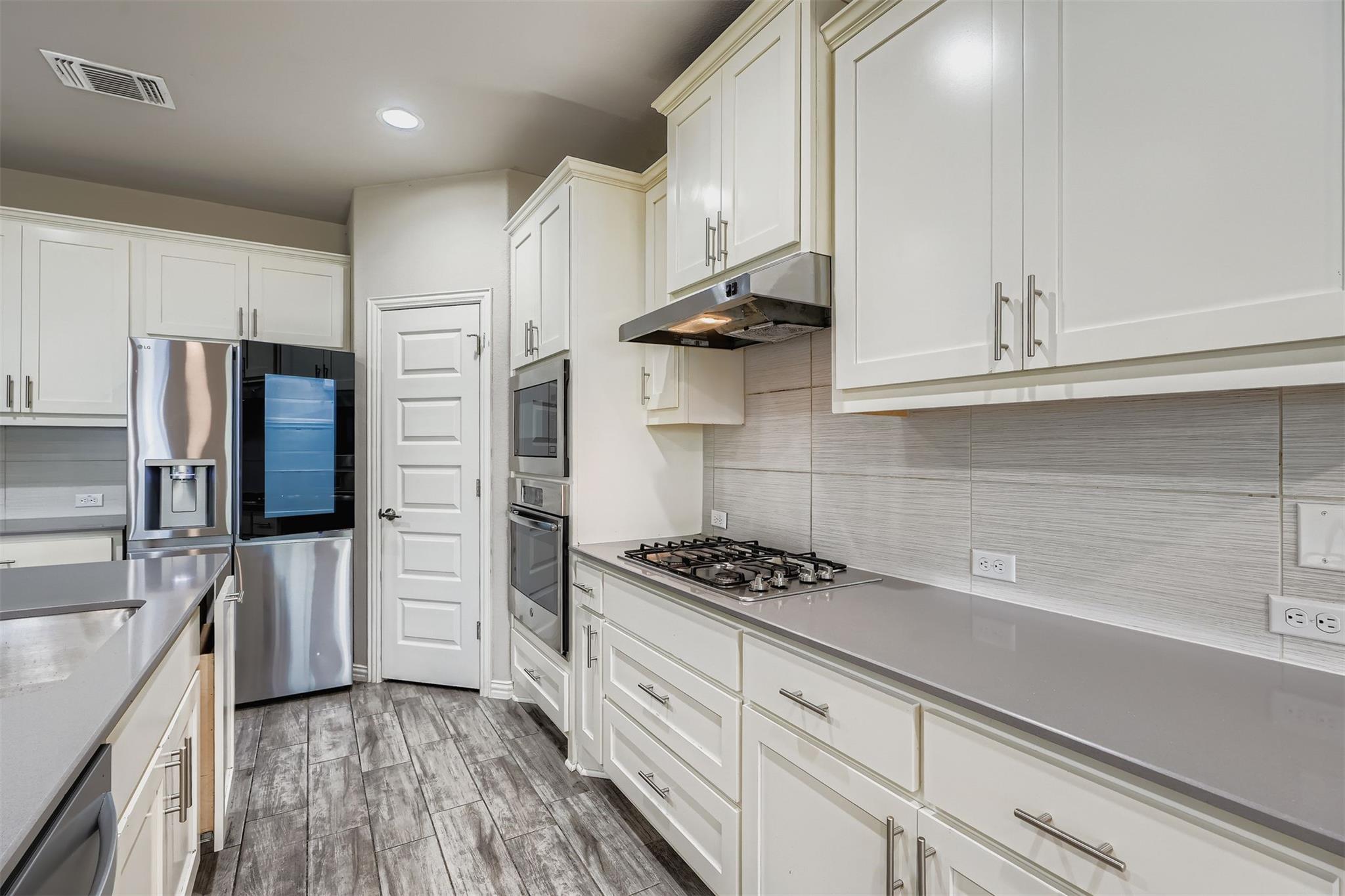 8800 Sikes Way, Austin, TX 78747