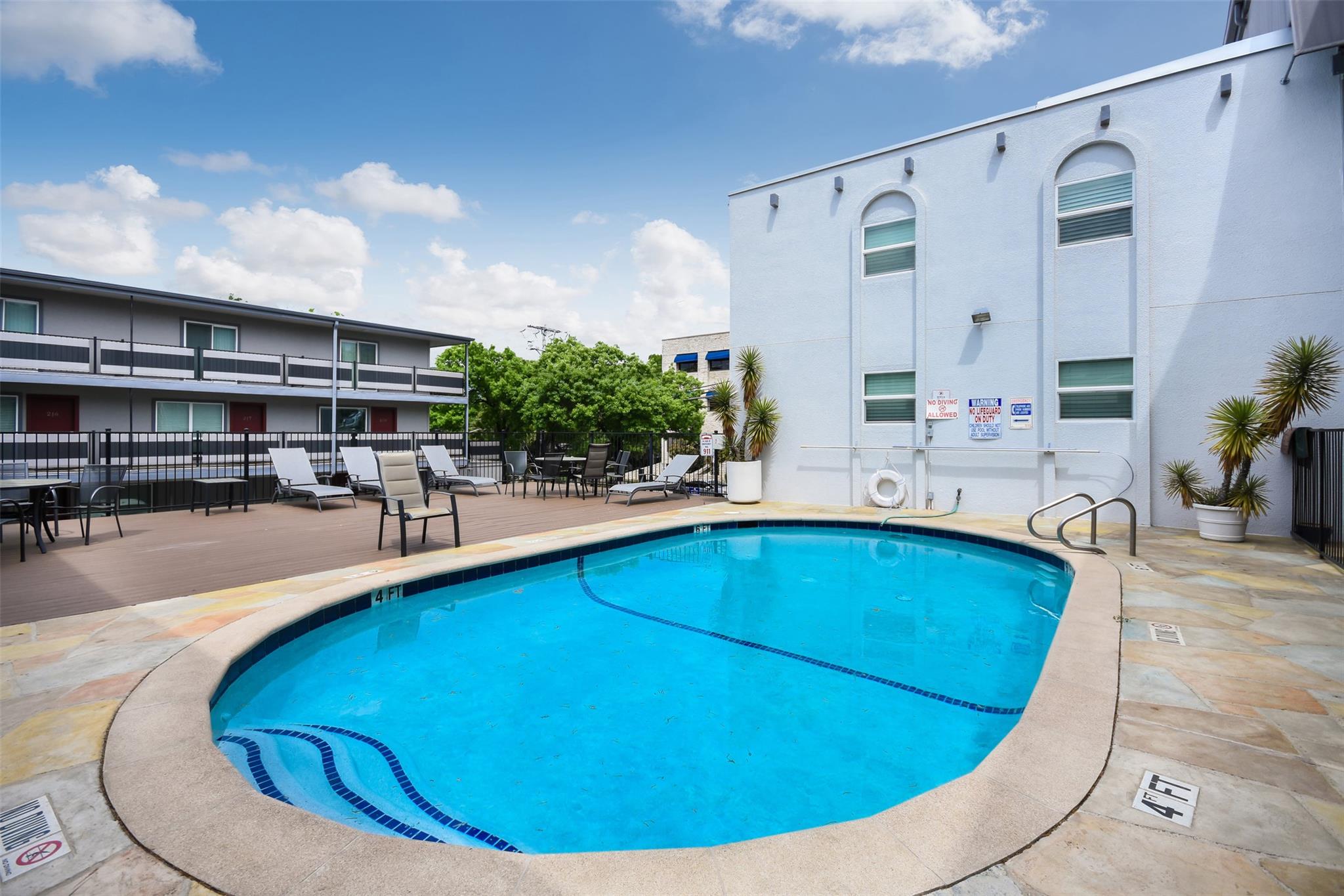 3110 Red River St # 201, Austin, TX 78705