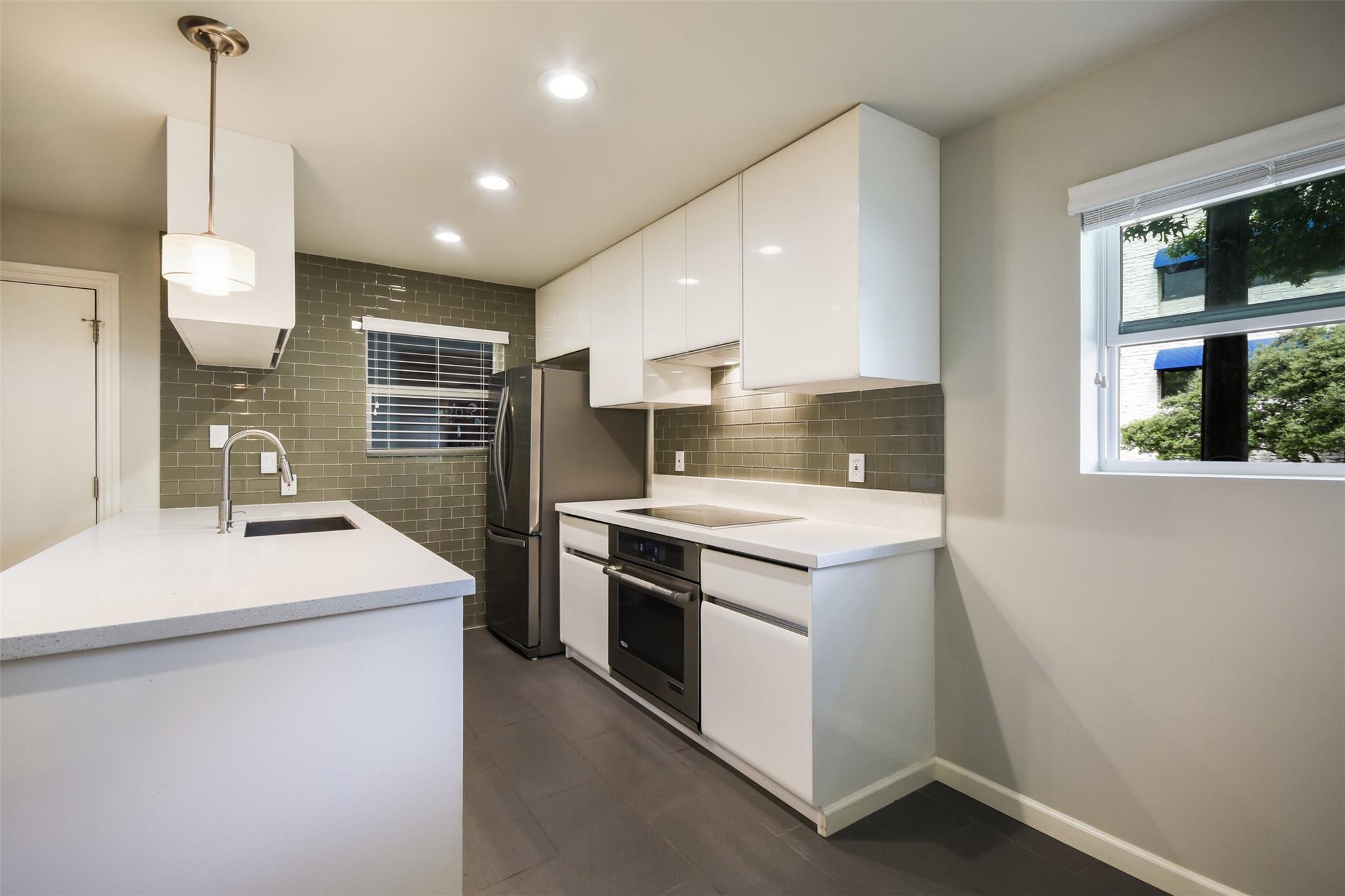 3110 Red River St # 201, Austin, TX 78705