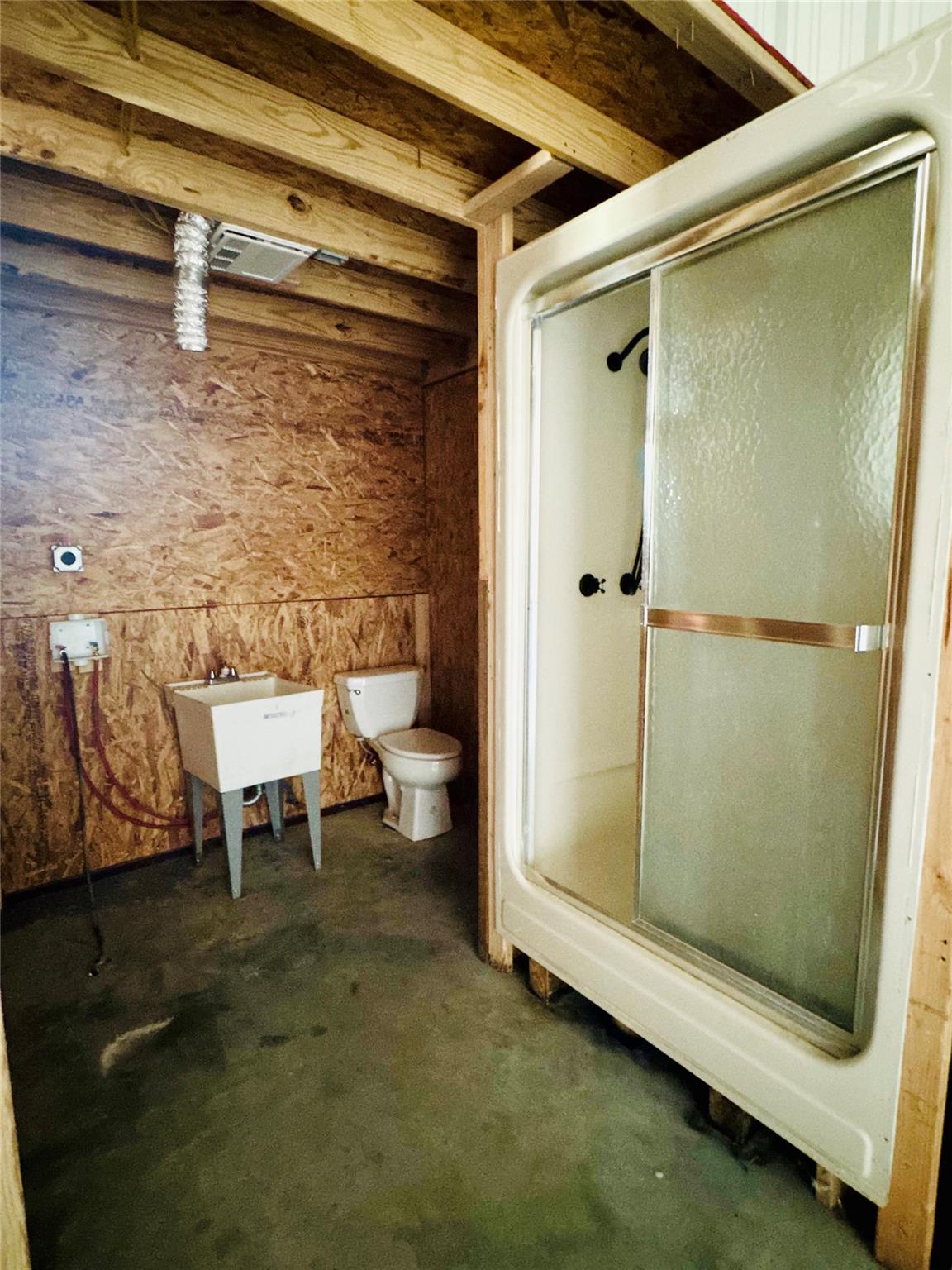 12500 S US Hwy 183 # H, Luling, TX 78648