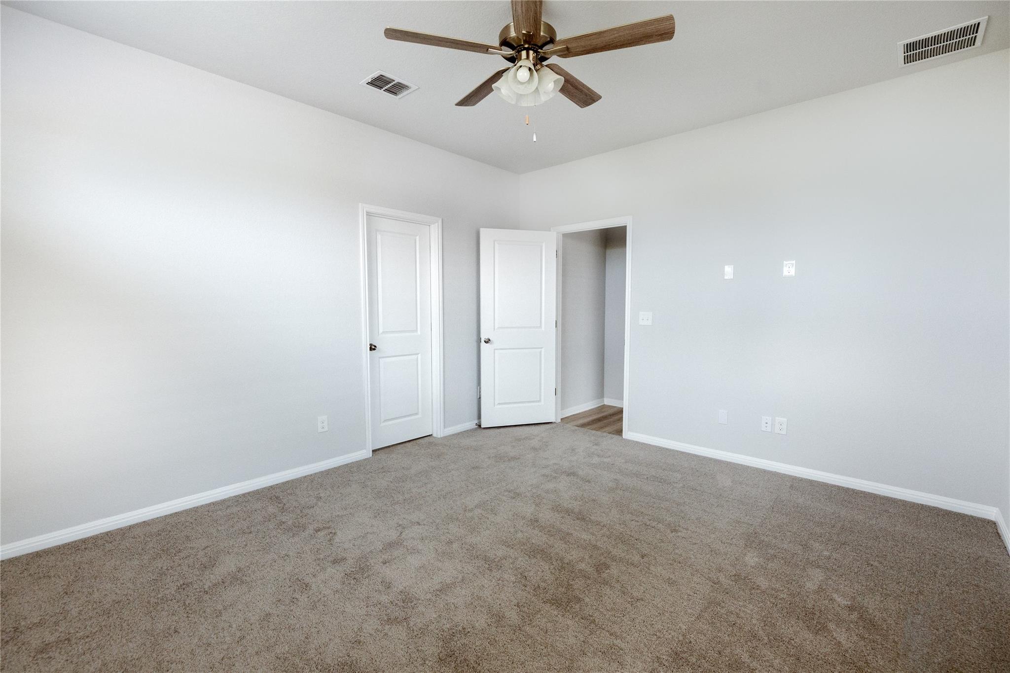 6206 Marsh Ln, Buda, TX 78610