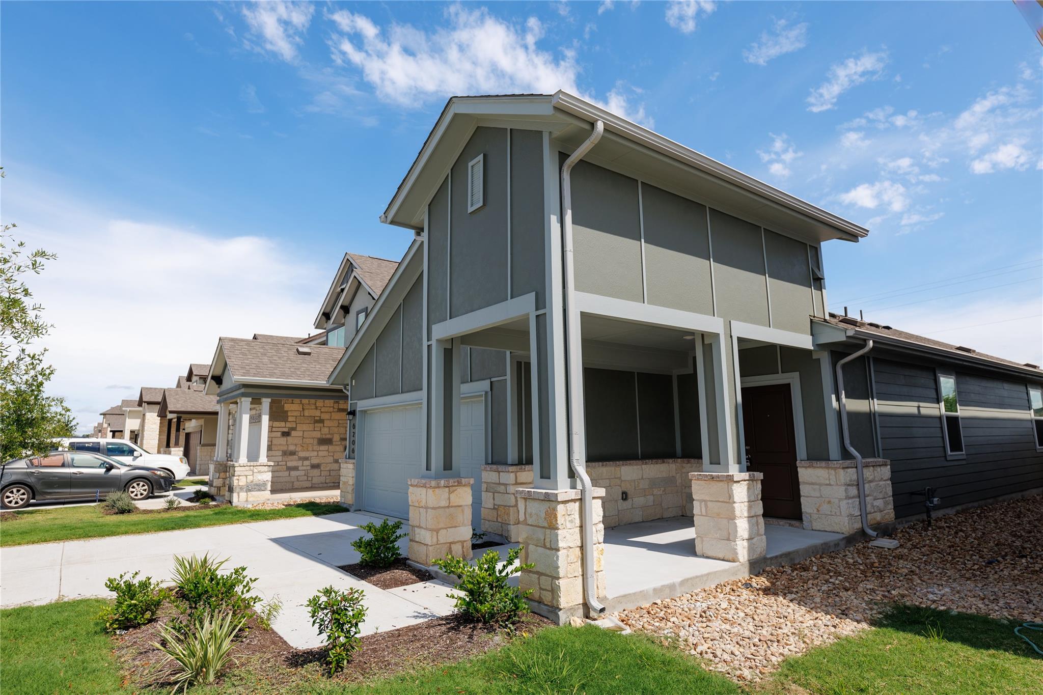 6206 Marsh Ln, Buda, TX 78610