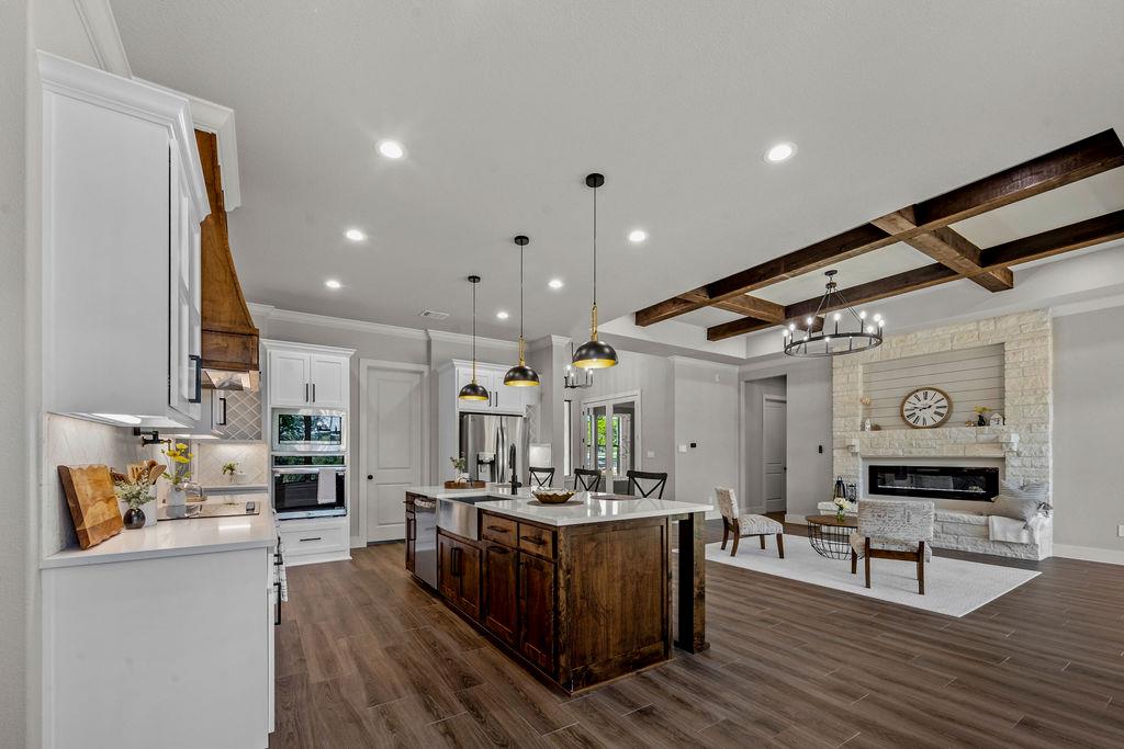 379 Toye Blvd, Canyon Lake, TX 78133