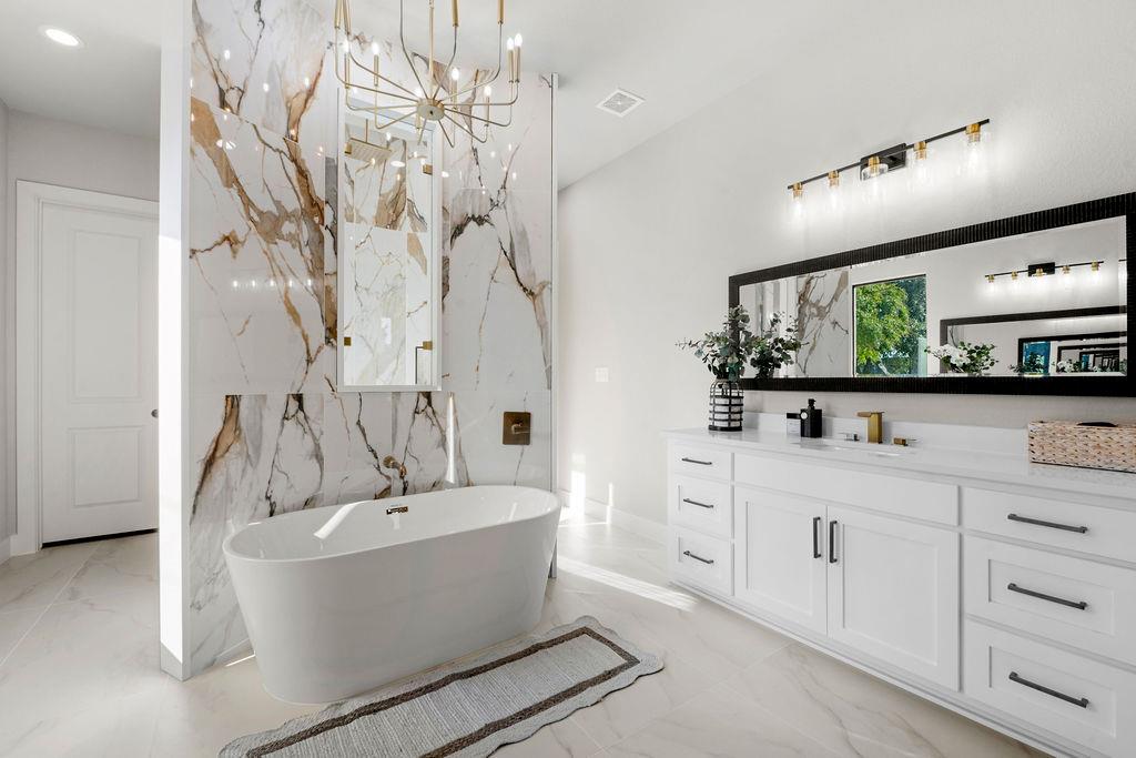 379 Toye Blvd, Canyon Lake, TX 78133