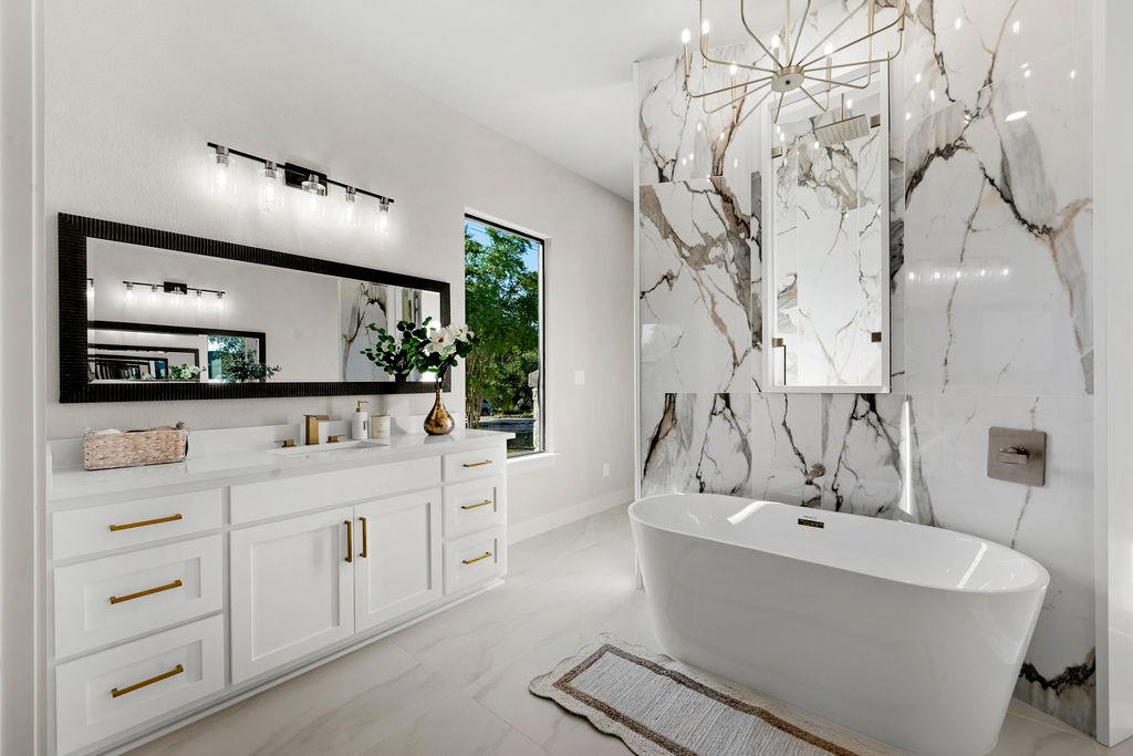 379 Toye Blvd, Canyon Lake, TX 78133