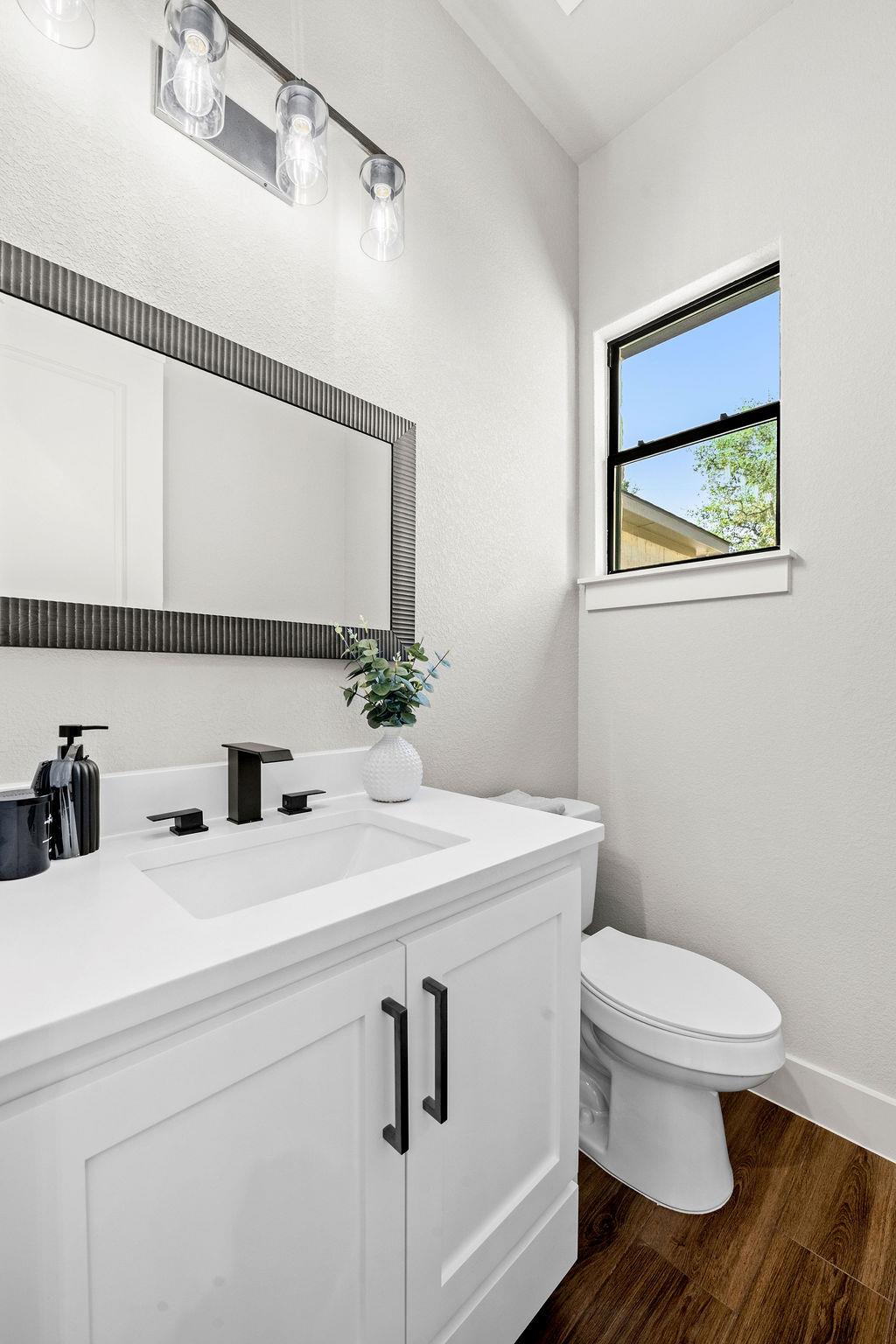 379 Toye Blvd, Canyon Lake, TX 78133