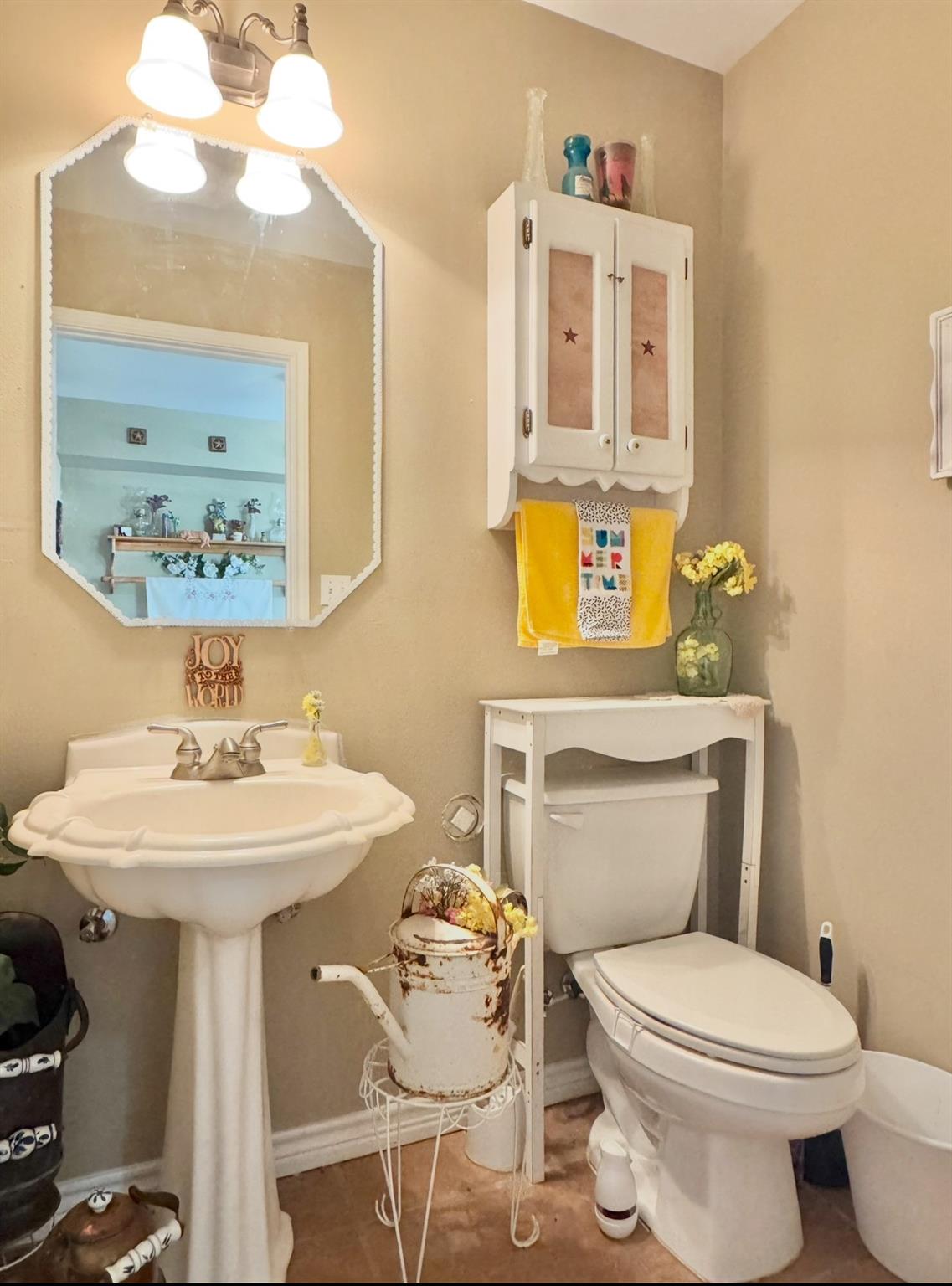 2334 CR 464, Elgin, TX 78621