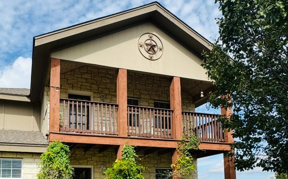 2334 CR 464, Elgin, TX 78621