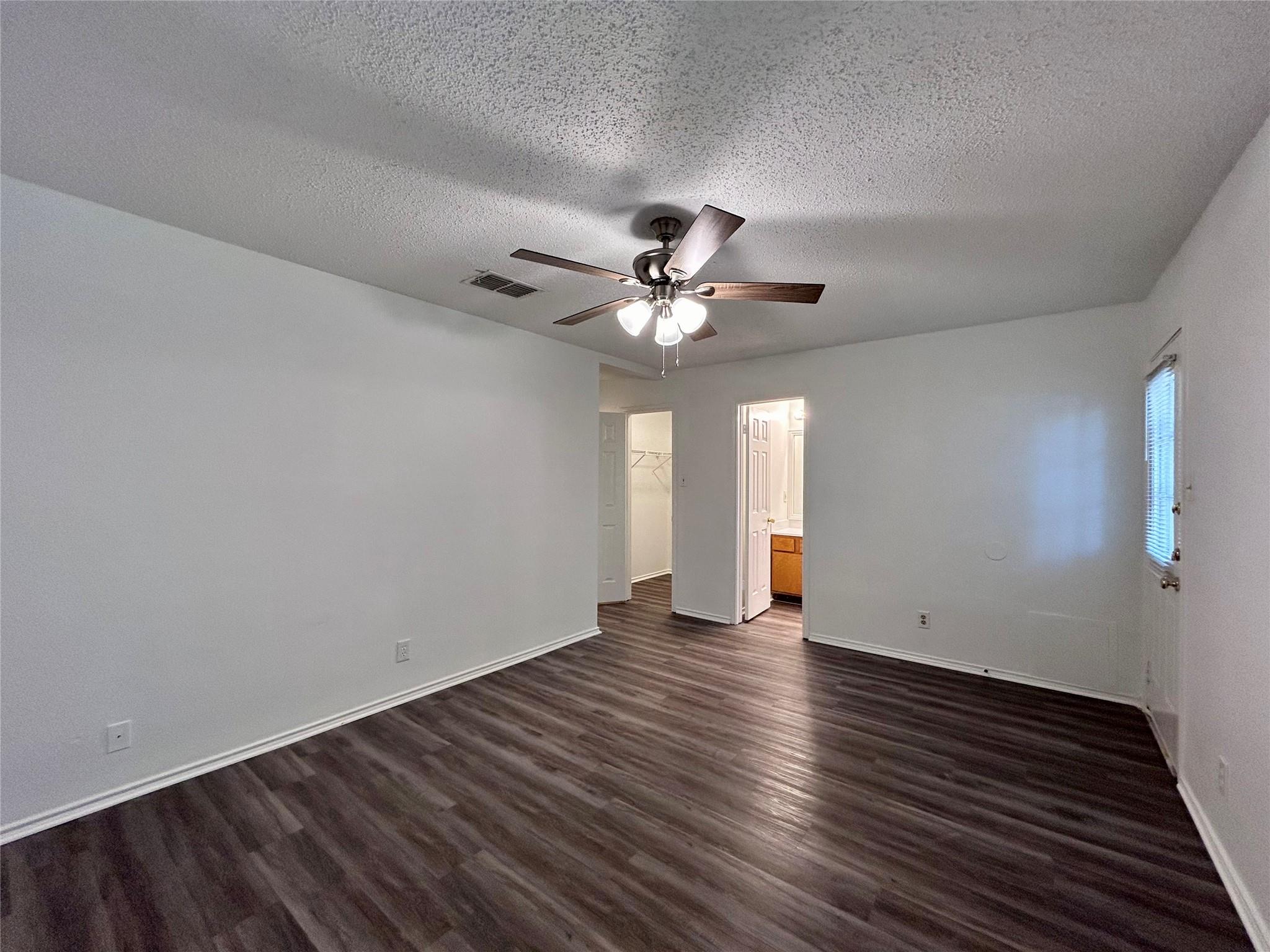 9315 Kempler Dr # B, Austin, TX 78748