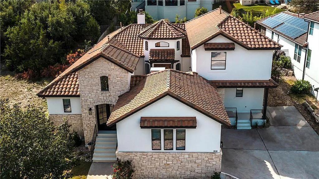 15101 Barrie Dr, Lakeway, TX 78734