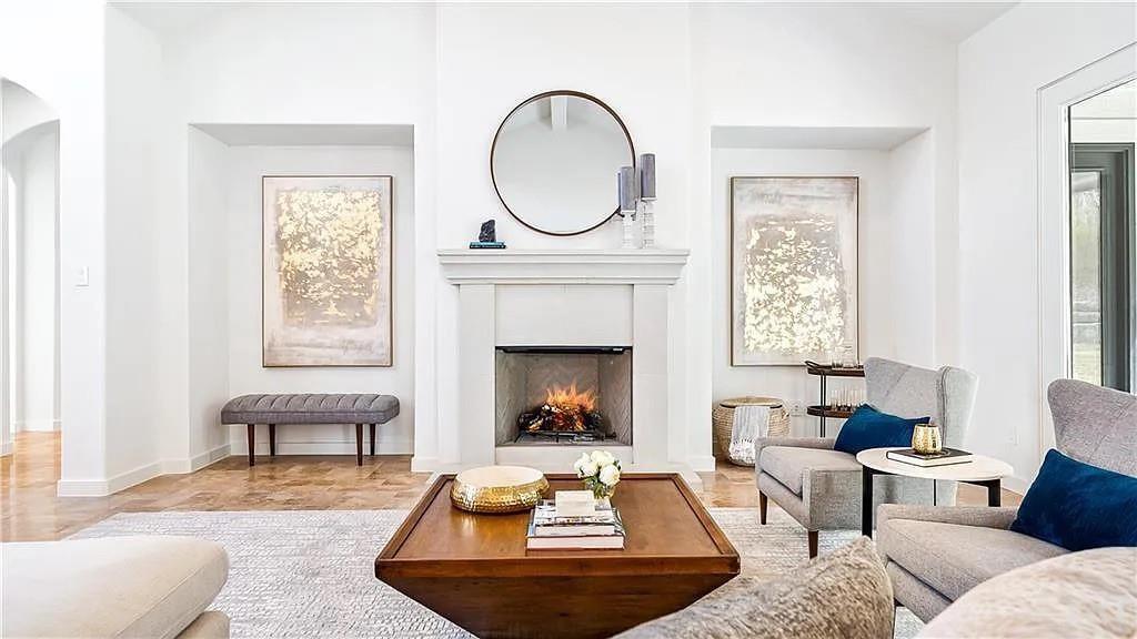 15101 Barrie Dr, Lakeway, TX 78734