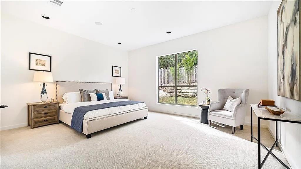 15101 Barrie Dr, Lakeway, TX 78734