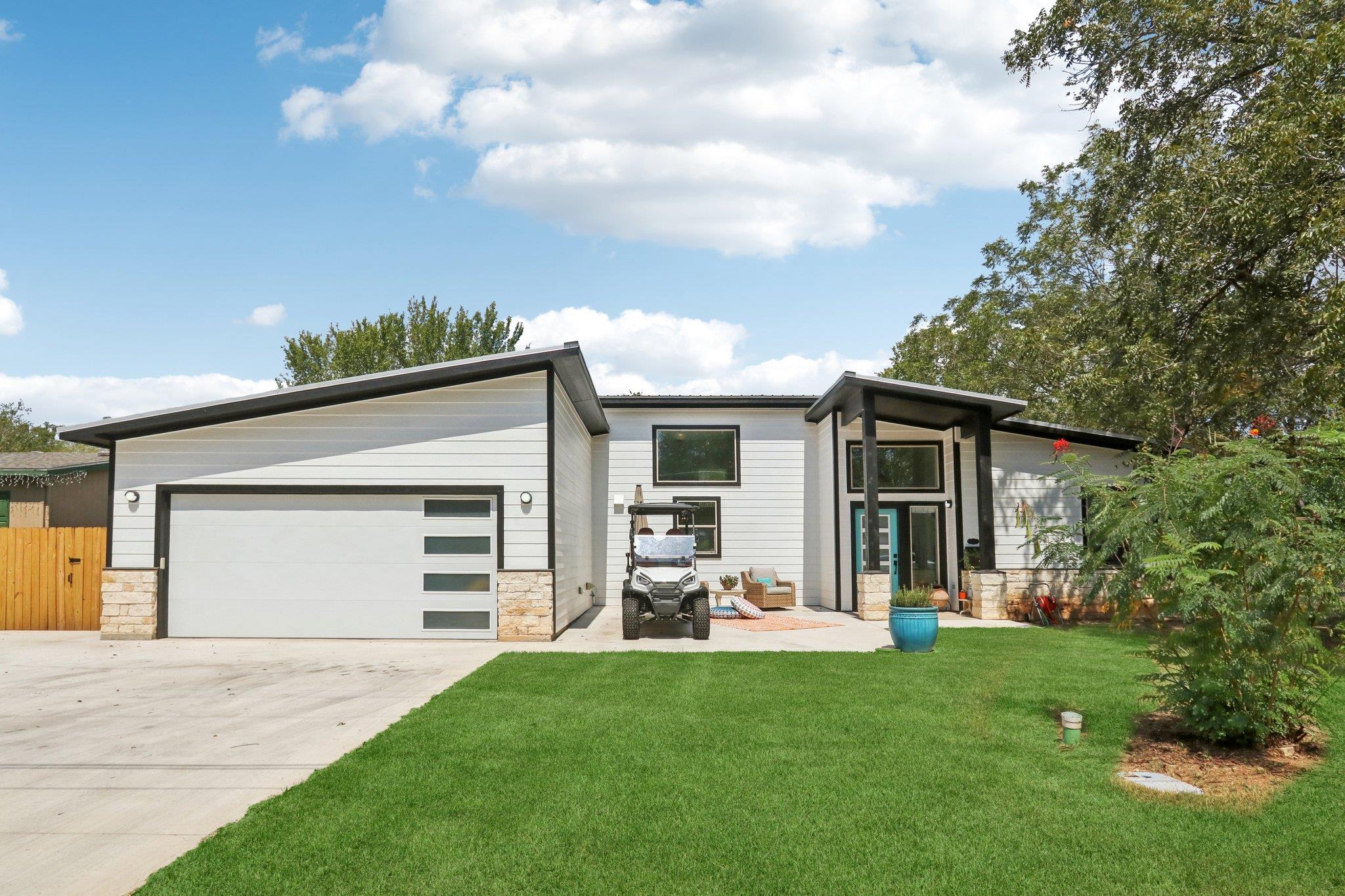 604 Wilhelm St, Bastrop, TX 78602